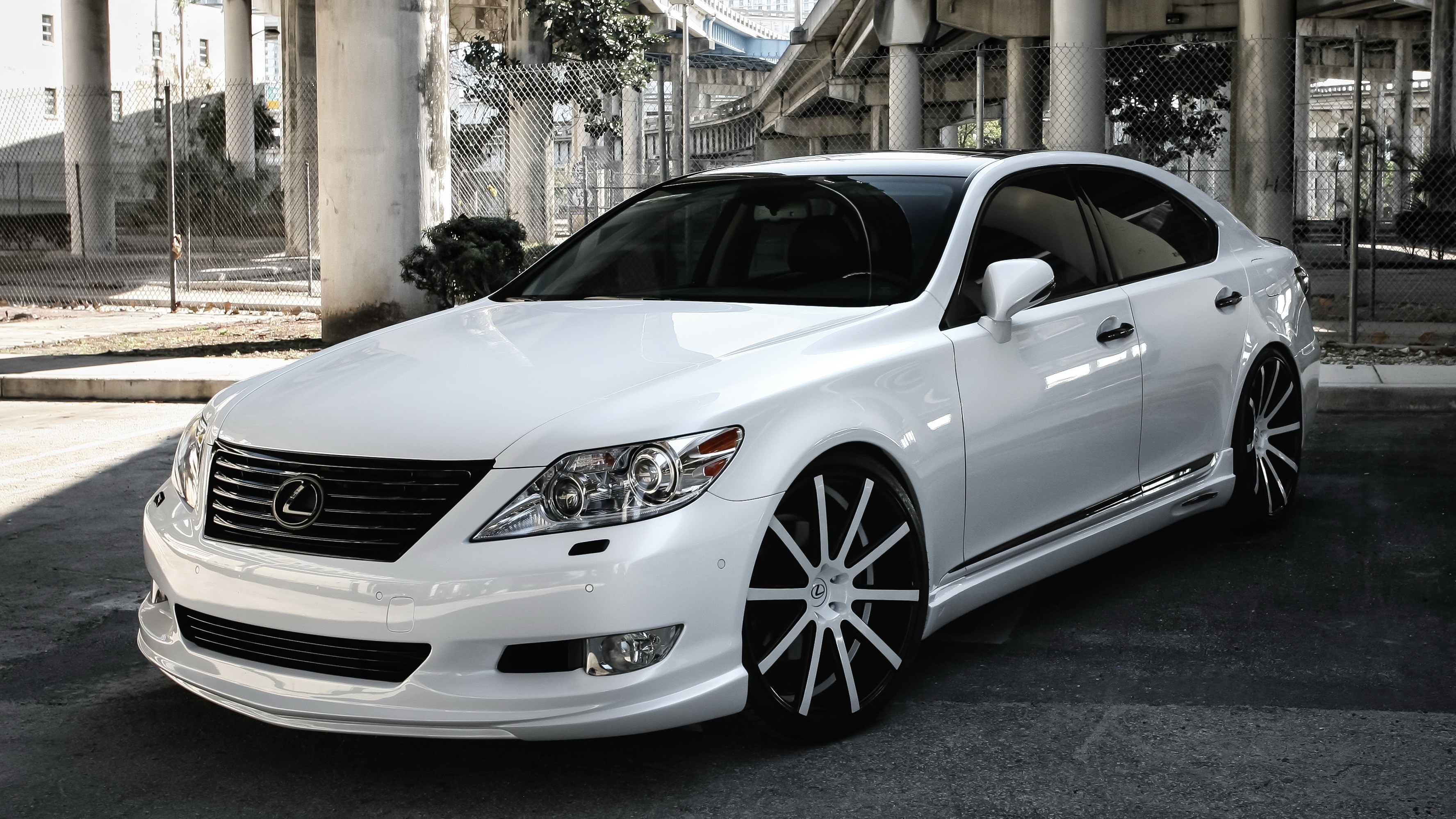 Lexus LS, Sporty custom sedan, Luxury vehicle, 3560x2000 HD Desktop