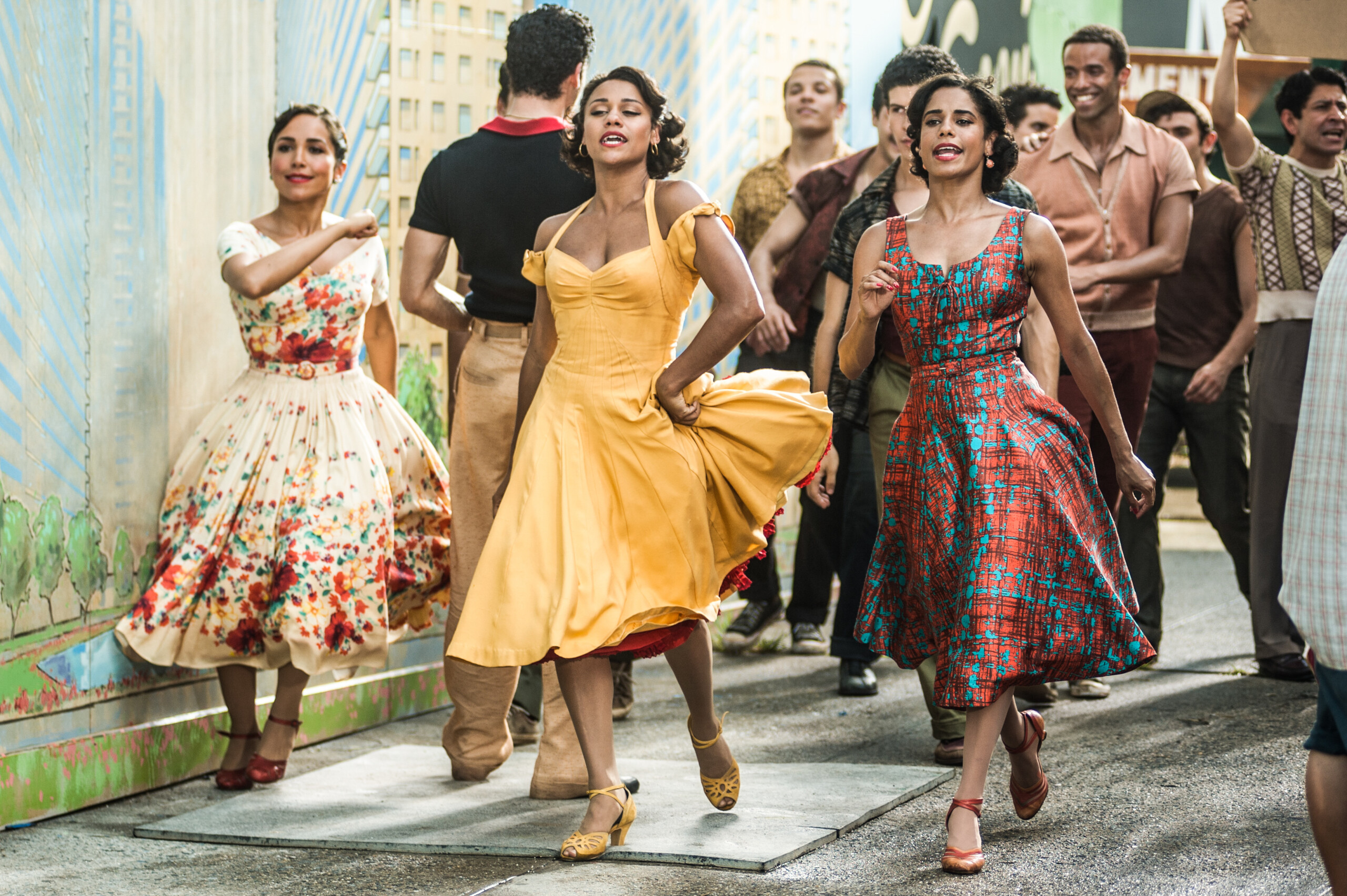 West Side Story (2021), Romeo and Juliet-inspired, Powerful emotions, Immersive storytelling, 2560x1710 HD Desktop