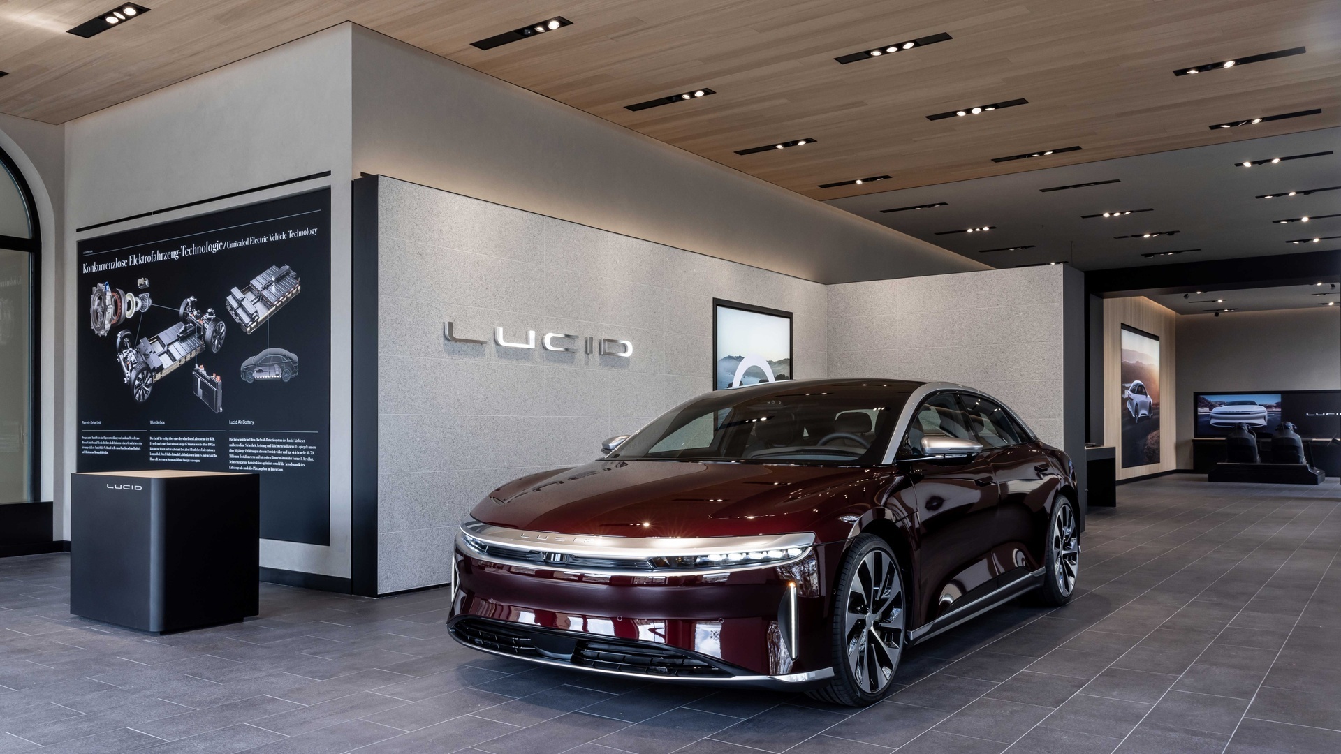 Air Dream Edition Showroom, Lucid Motors Wallpaper, 1920x1080 Full HD Desktop