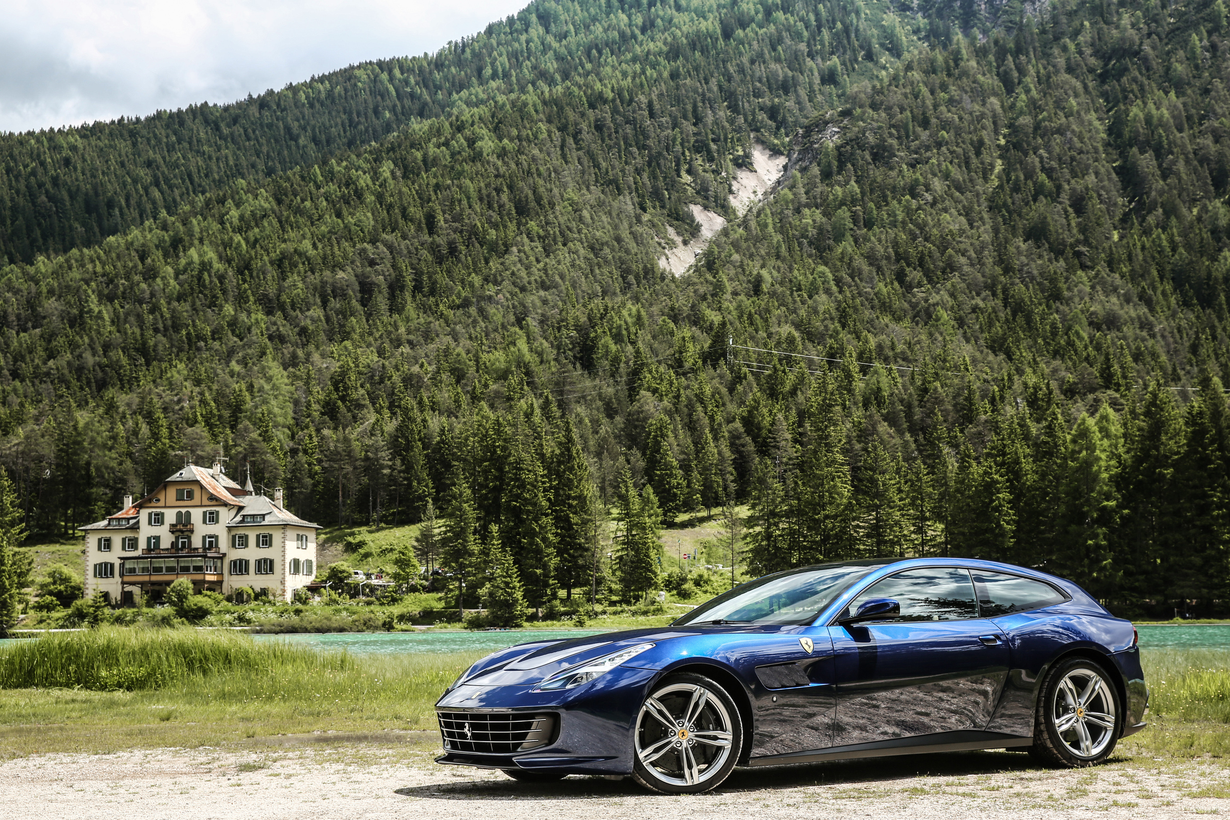 Ferrari GTC4 Lusso car, Family car, Supercar wallpapers, Ferrari, 2510x1680 HD Desktop