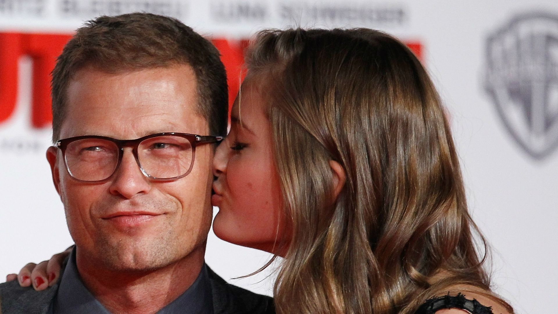 Til Schweiger, Kiss video, Discussion, Daughter, 1920x1080 Full HD Desktop