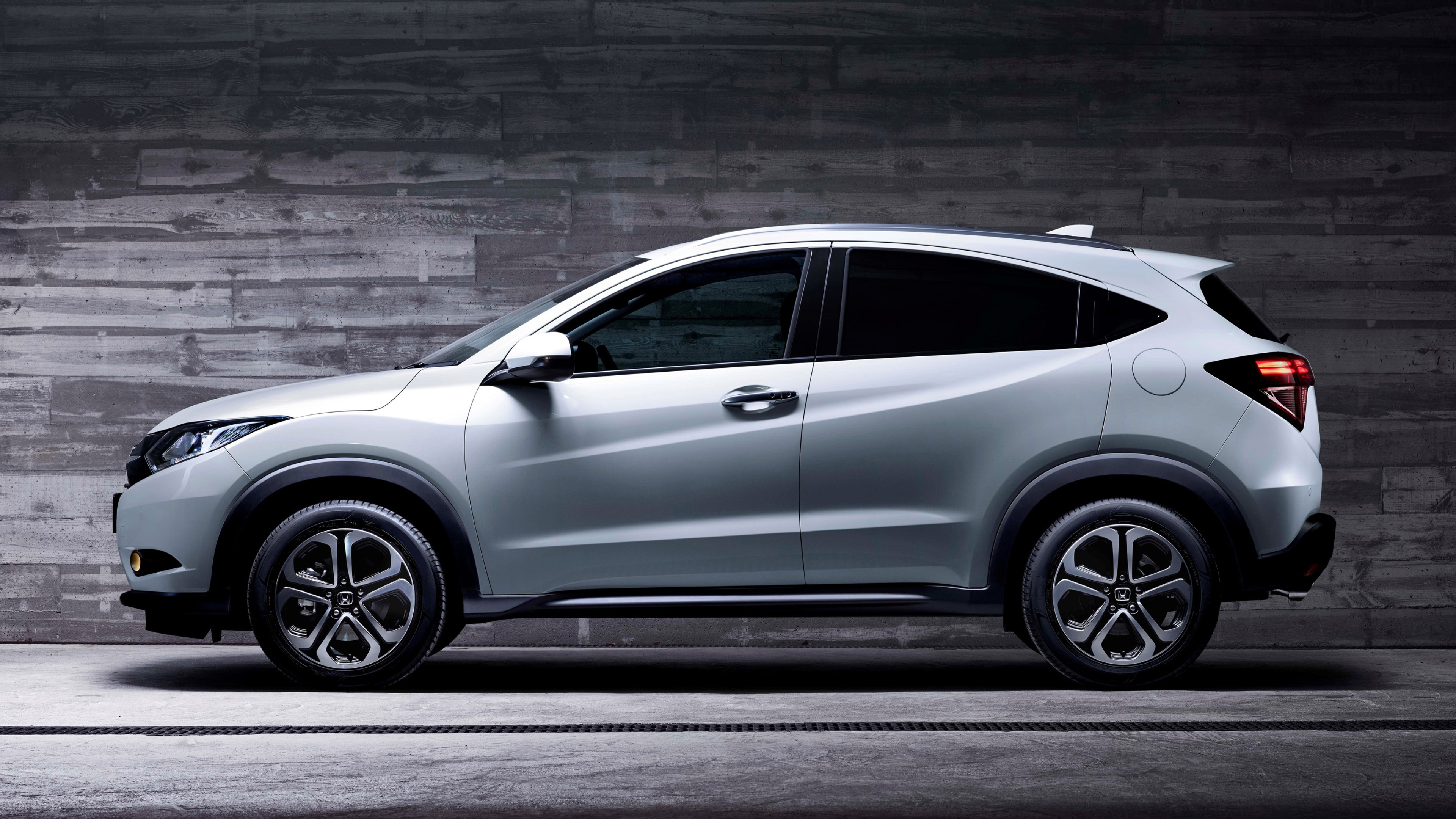 Honda HR-V, Honda's finest, Impressive wallpapers, Stunning visual appeal, 3840x2160 4K Desktop