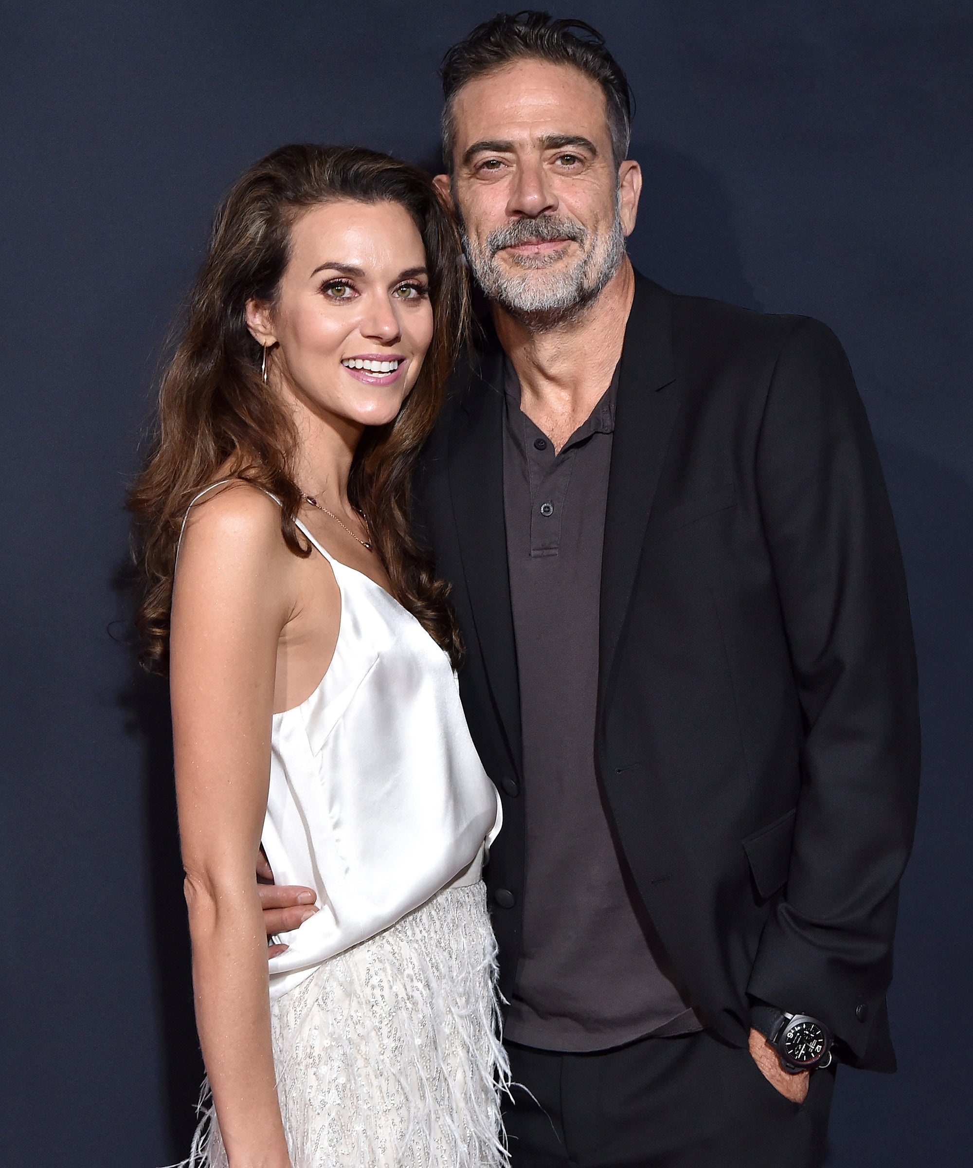 Jeffrey Dean Morgan, Hilarie Burton, Official marriage, Celebrity couple, 2000x2400 HD Phone