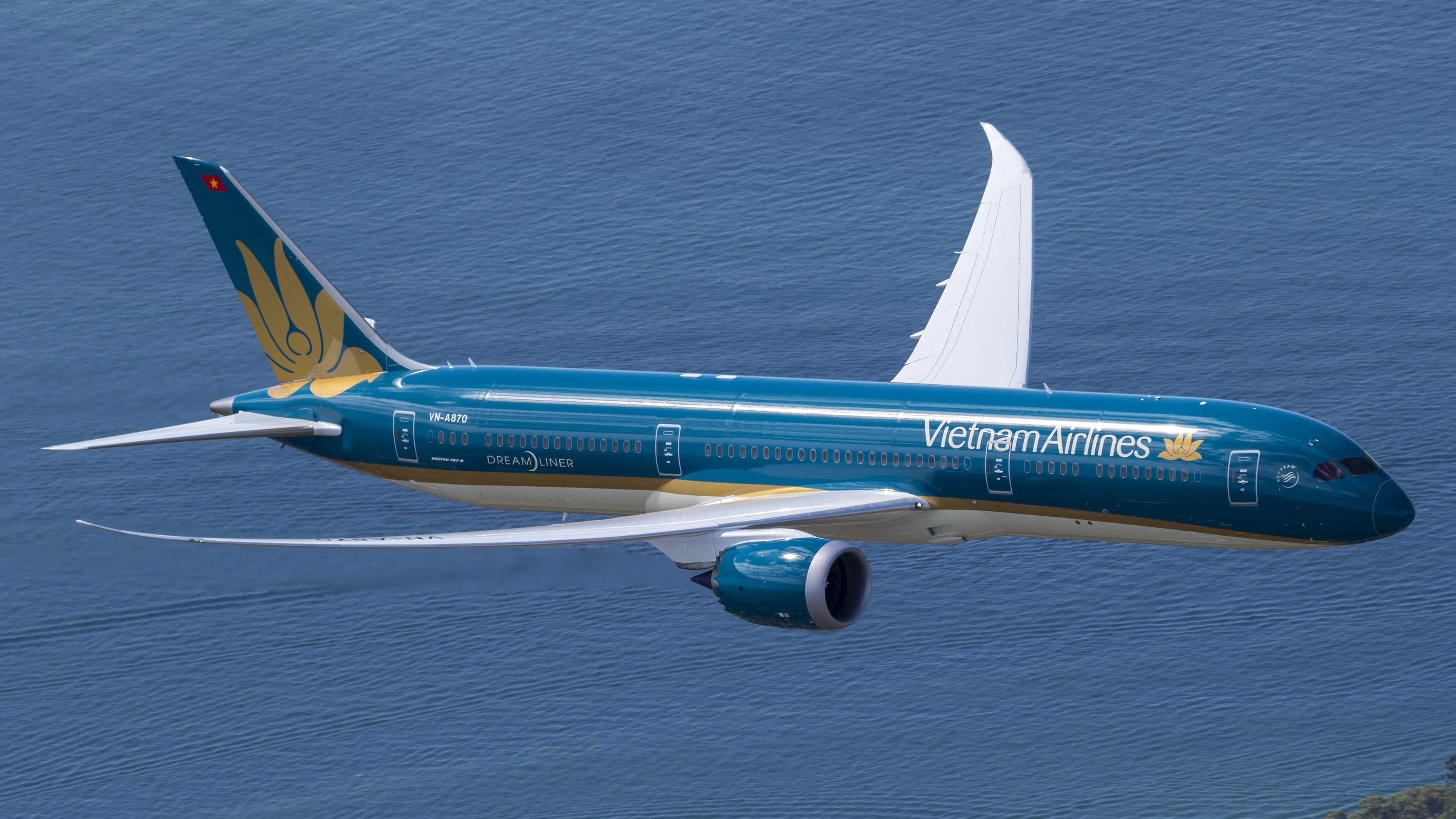 Vietnam Airlines, Terminates Luang Prabang Siem Reap flight, 3500x1970 HD Desktop