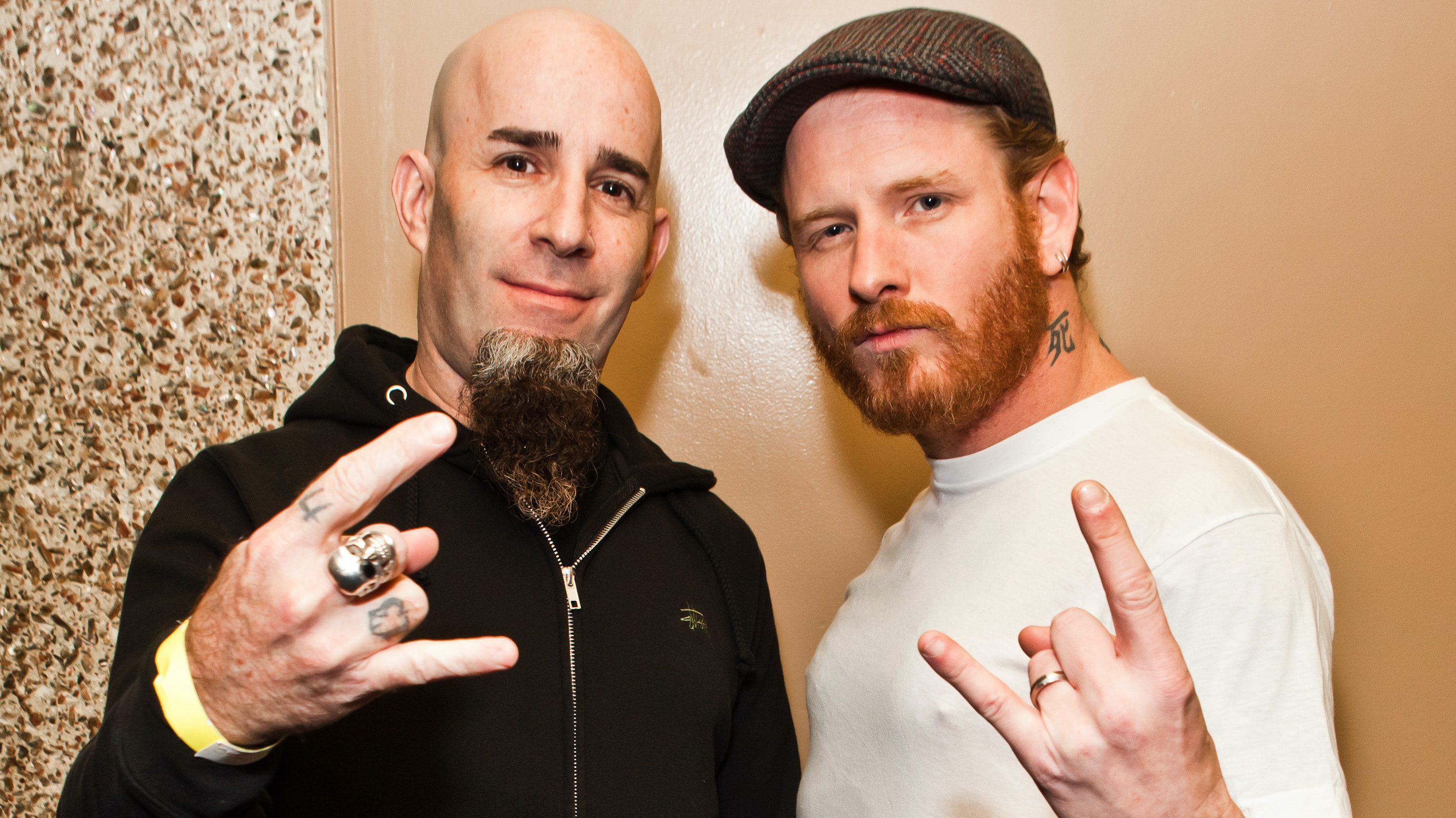 Corey Taylor, Scott Ian, Corey Taylor Metal Movie, Corey Taylor Guitar World, 3000x1690 HD Desktop