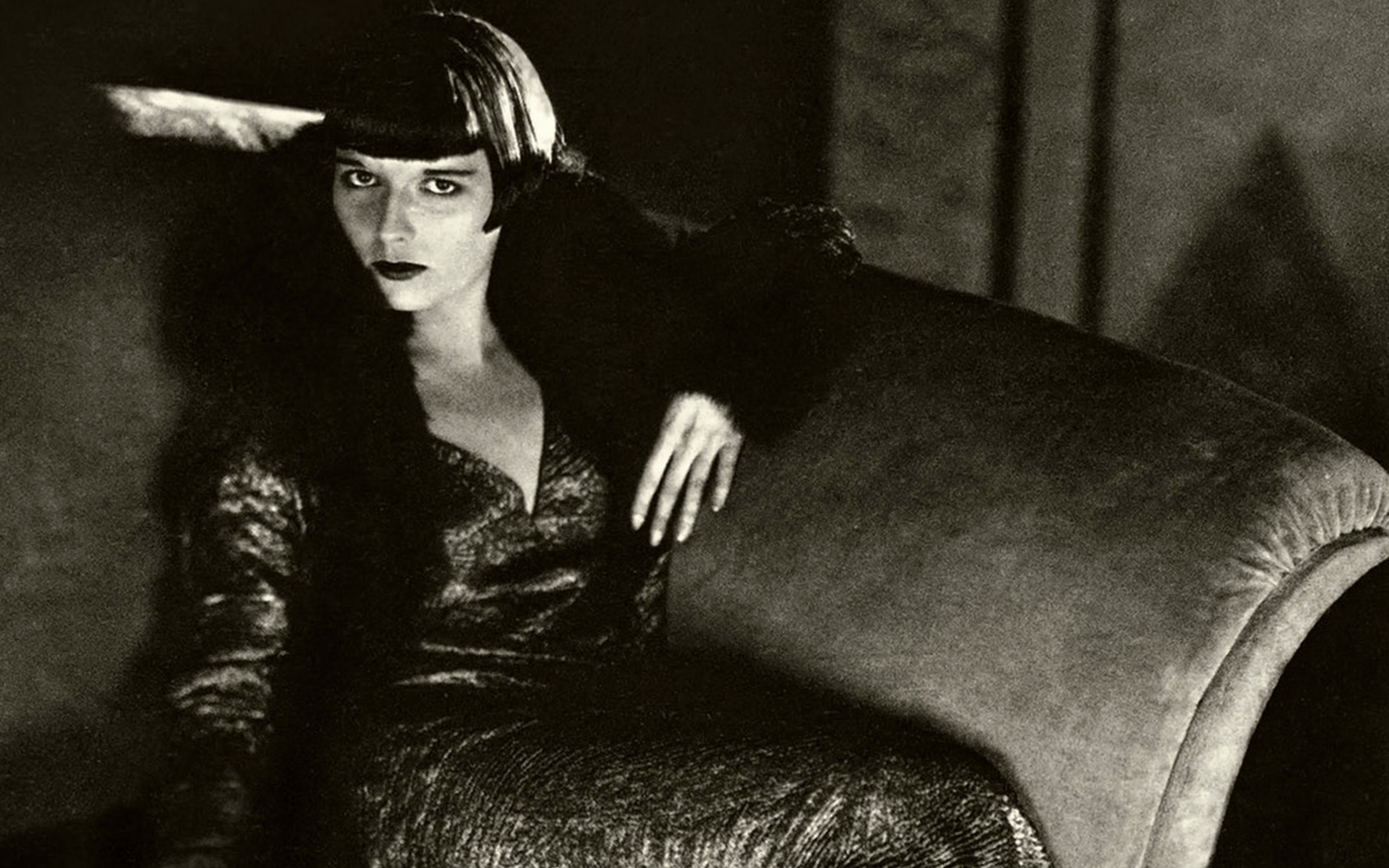 Louise Brooks, Widescreen wallpaper, Fanpop, Movie expert, 2560x1600 HD Desktop