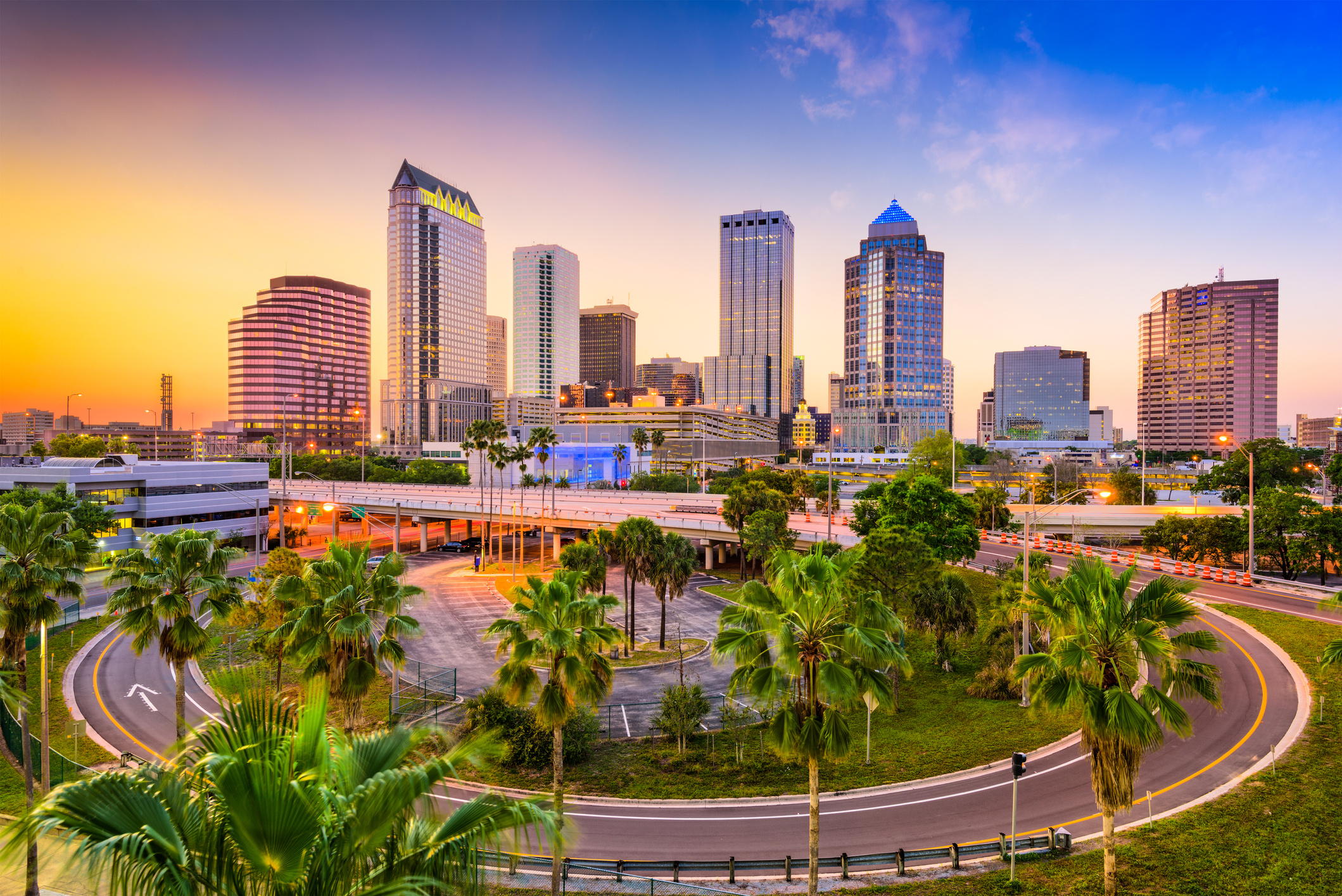 Tampa skyline, FL, WakeCommunities, Community engagement, 2120x1420 HD Desktop