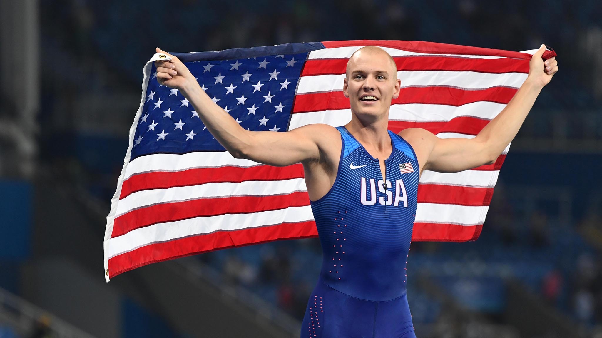 American flag, Sam Kendricks Wallpaper, 2050x1150 HD Desktop