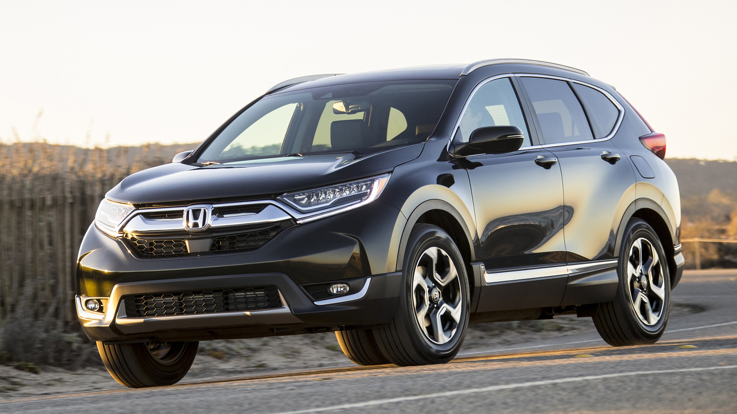 Honda CR-V, Touring model, Front view, High-quality wallpaper, 2560x1440 HD Desktop