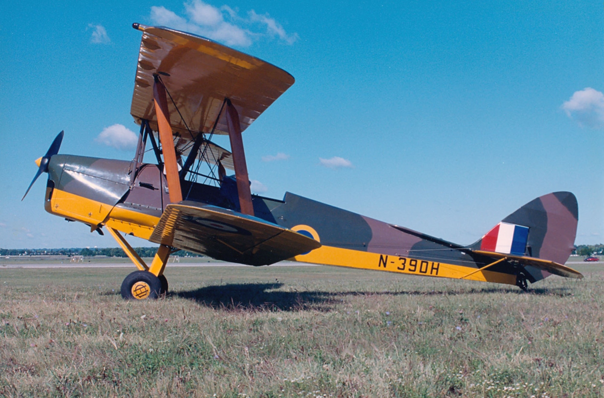 de Havilland Aircraft, DH-82A Tiger Moth, United States Air Force, Display, 2000x1320 HD Desktop