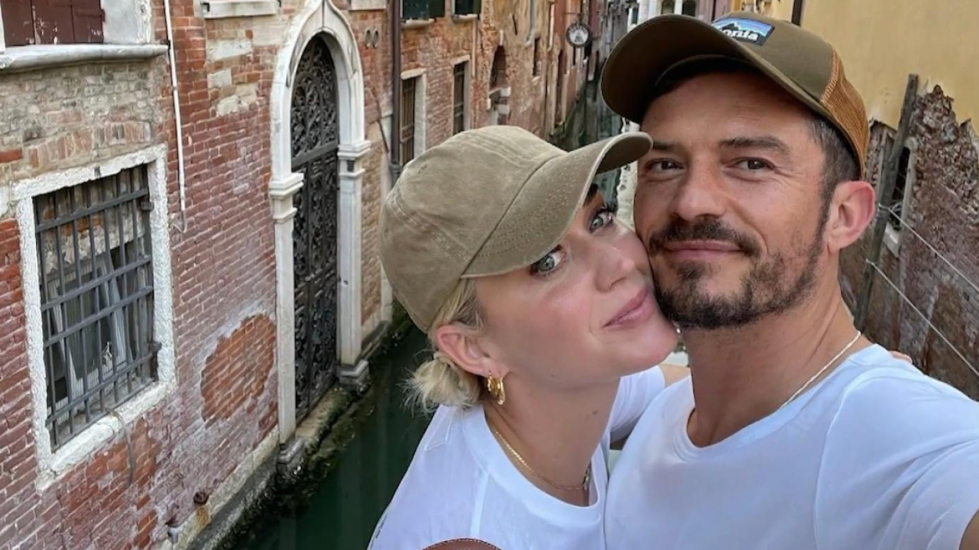 Katy Perry, Orlando Bloom PDA, Venice trip, Baby Daisy excluded, 1920x1080 Full HD Desktop