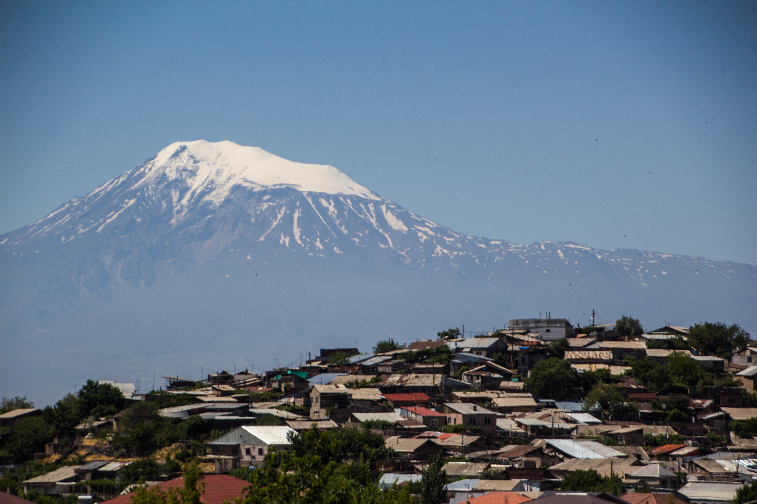 Personal adventure, Yerevan exploration, Peter's travel tales, Memorable experience, 2500x1670 HD Desktop