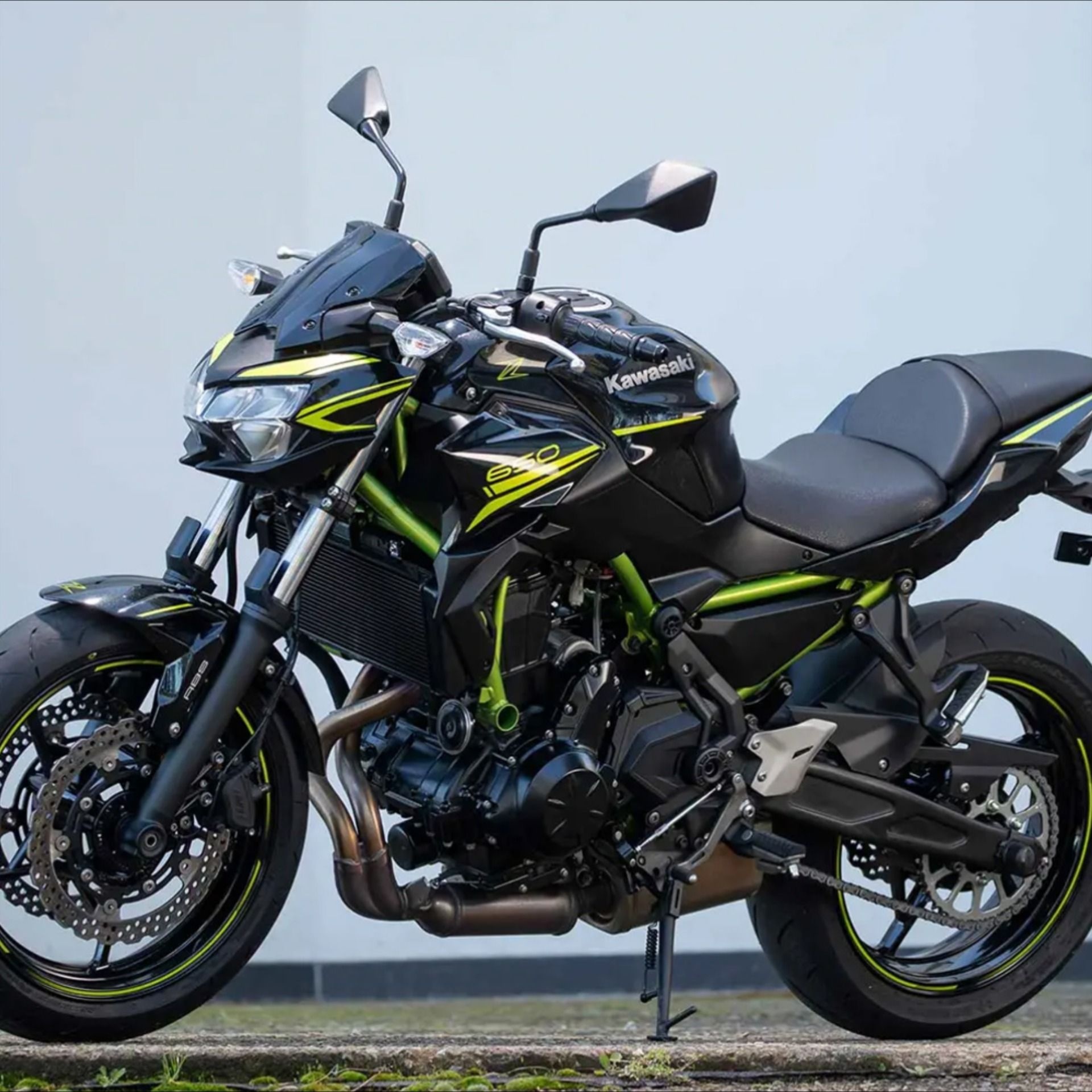 Kawasaki Z650, Perfect bike for beginners, Stylish design, Unmatched riding comfort, 1920x1920 HD Phone