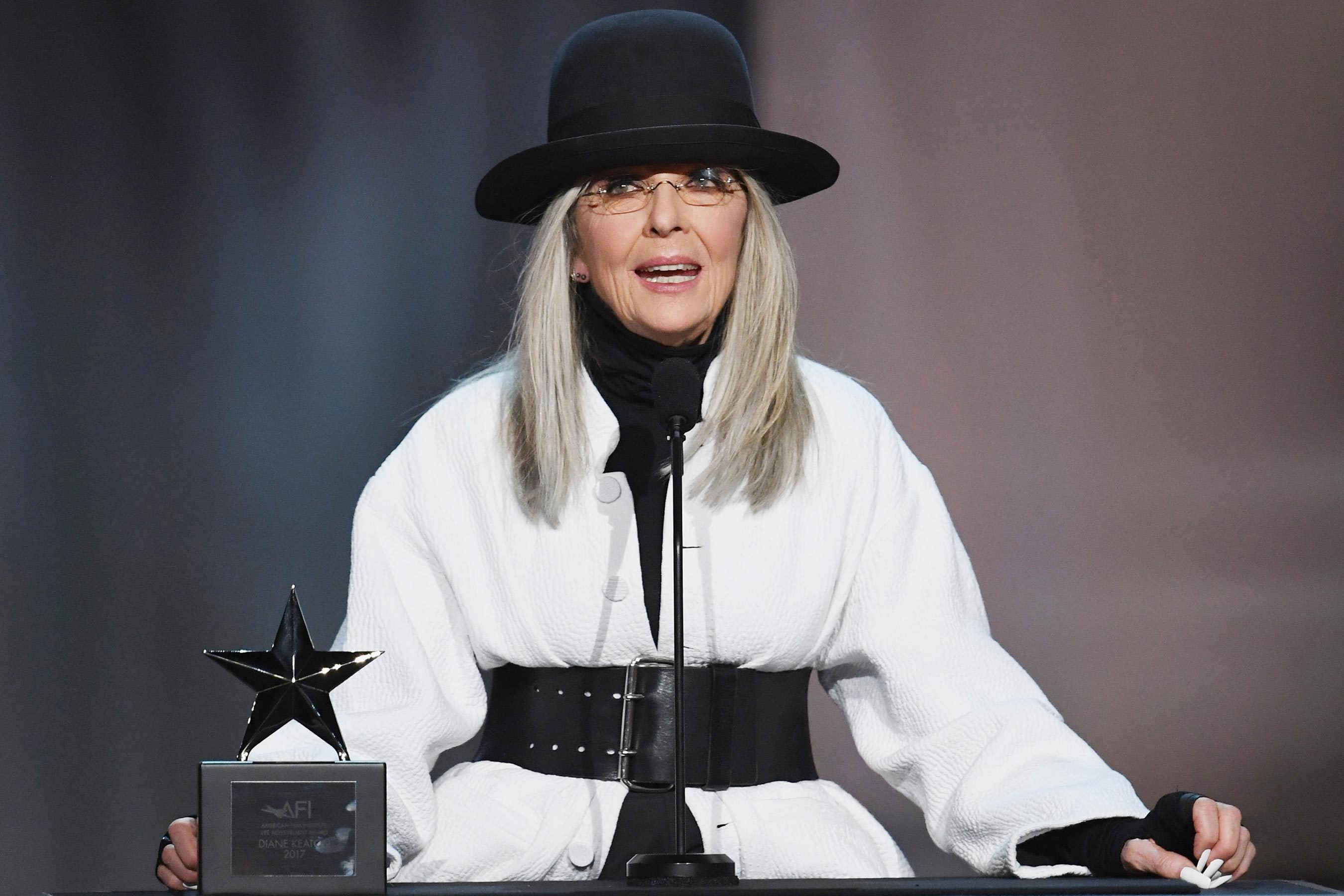 Diane Keaton, Celebrity wallpapers, Photoshoot images, Backgrounds, 2700x1800 HD Desktop