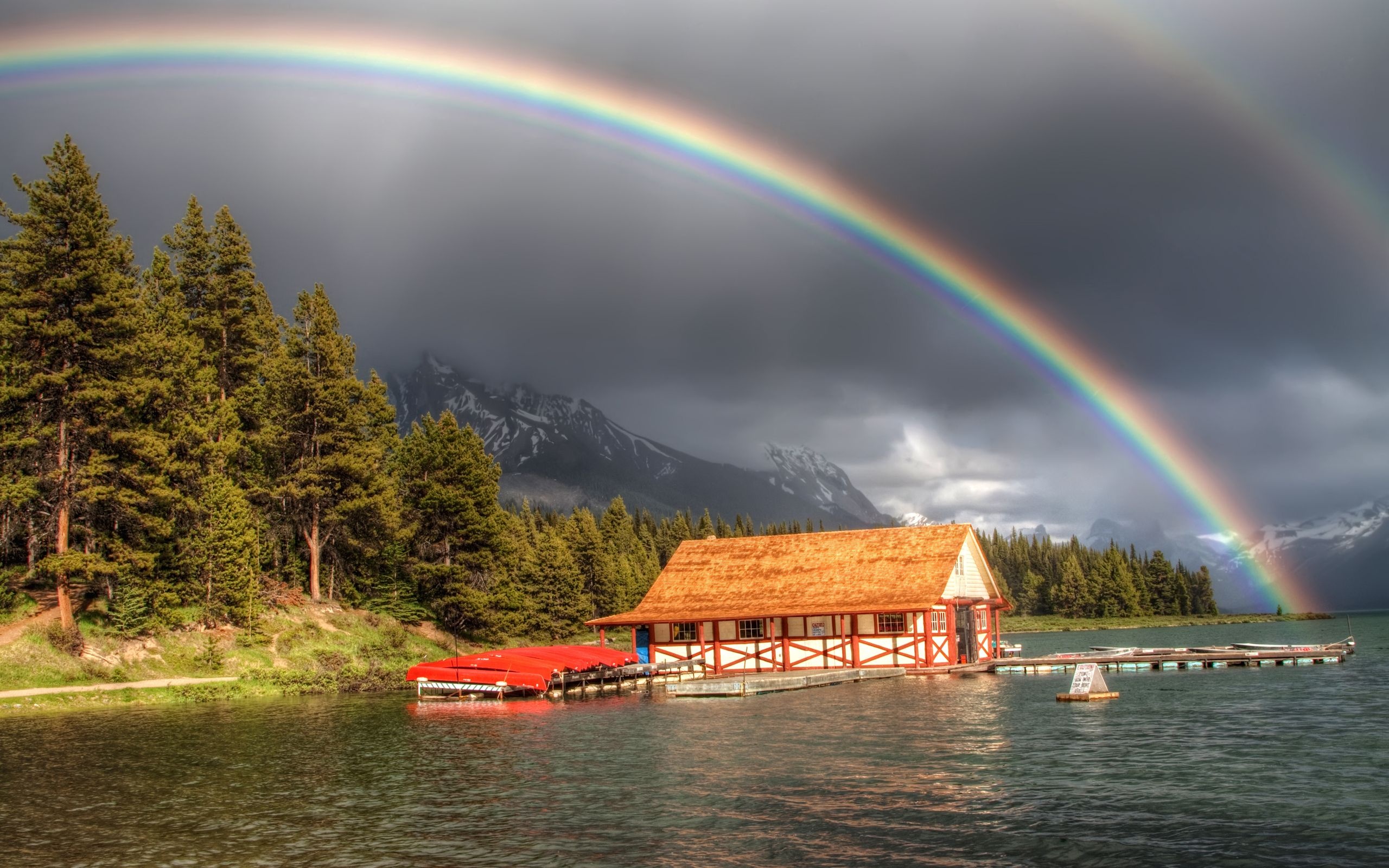 Maligne Lake boathouse, Vibrant double rainbow, Jasper National Park, HD Desktop wallpaper