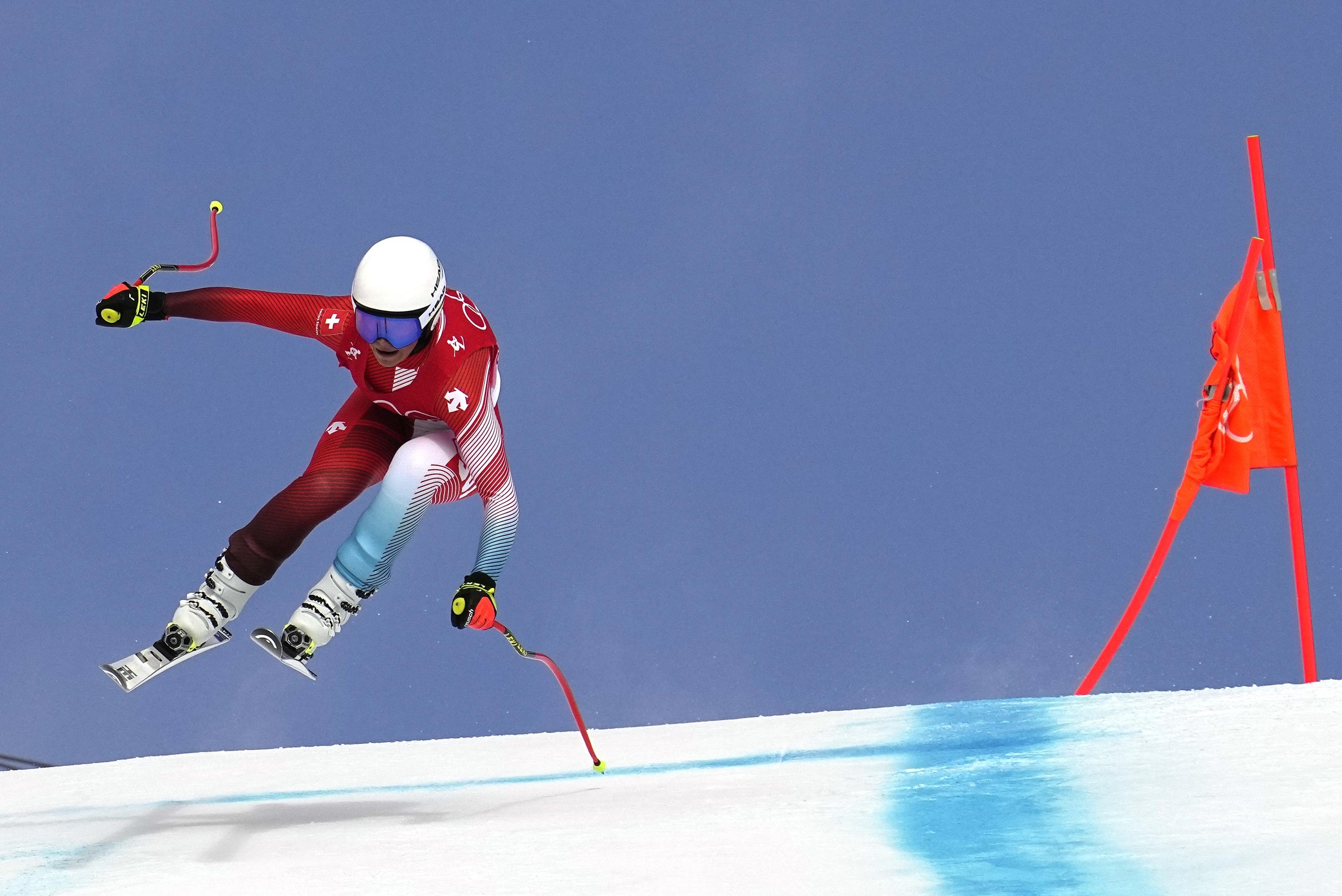 Corinne Suter, Viewing Vonn, Olympic downhill, 3000x2010 HD Desktop