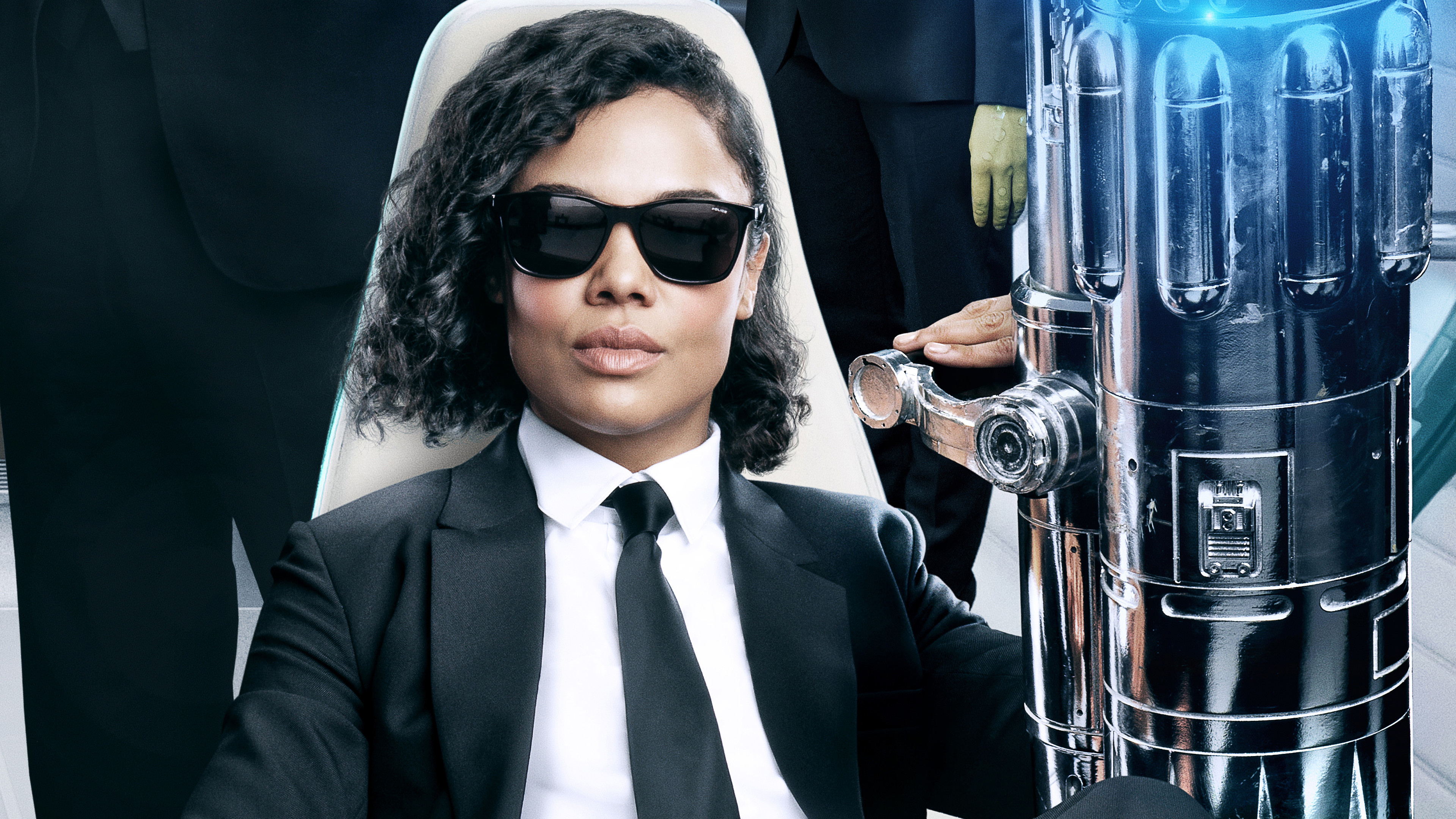 Chris Hemsworth, Action-packed scenes, Men in Black International, Agent H, 3840x2160 4K Desktop