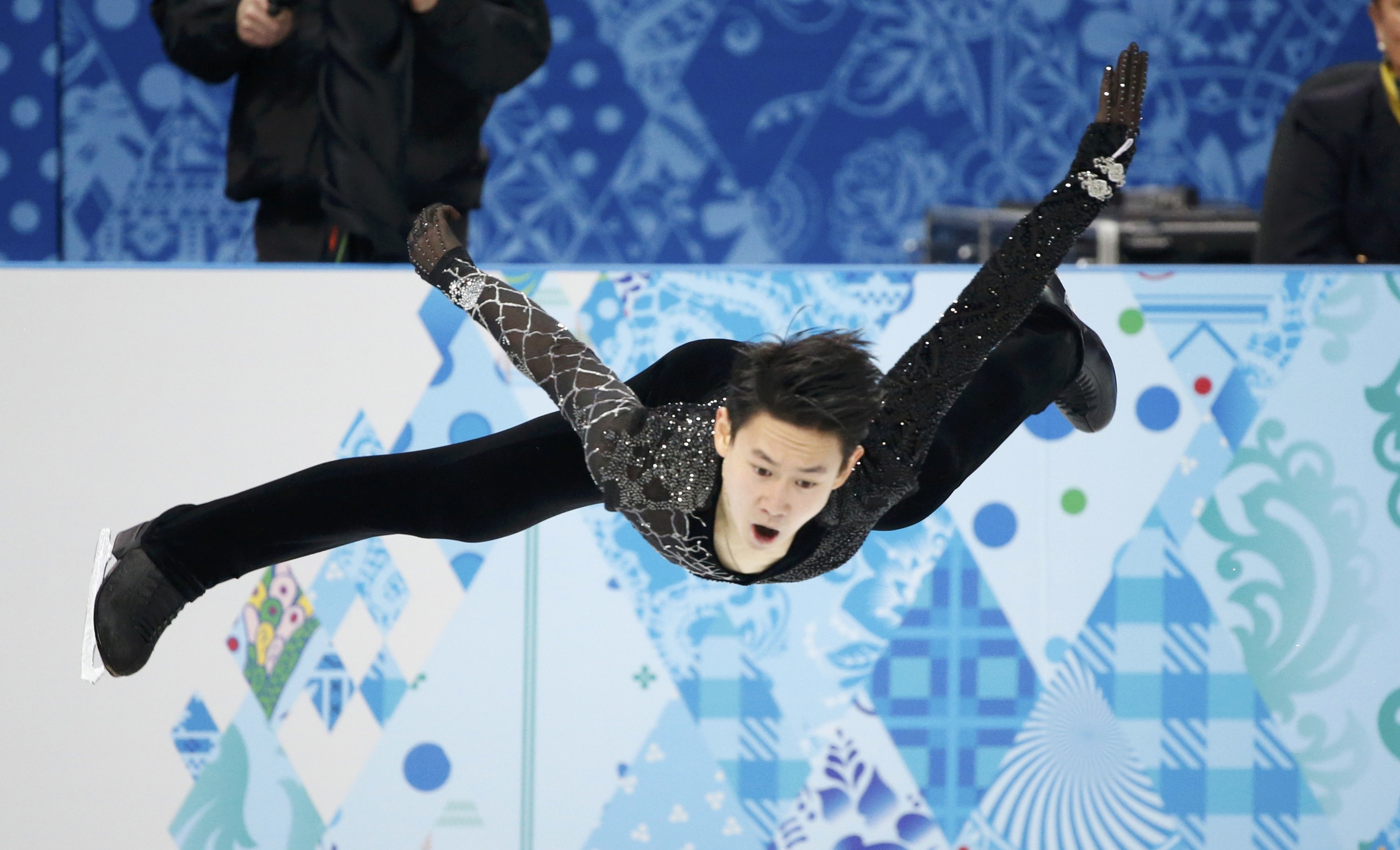 Denis Ten, Figure Skating Wallpaper, 3500x2130 HD Desktop