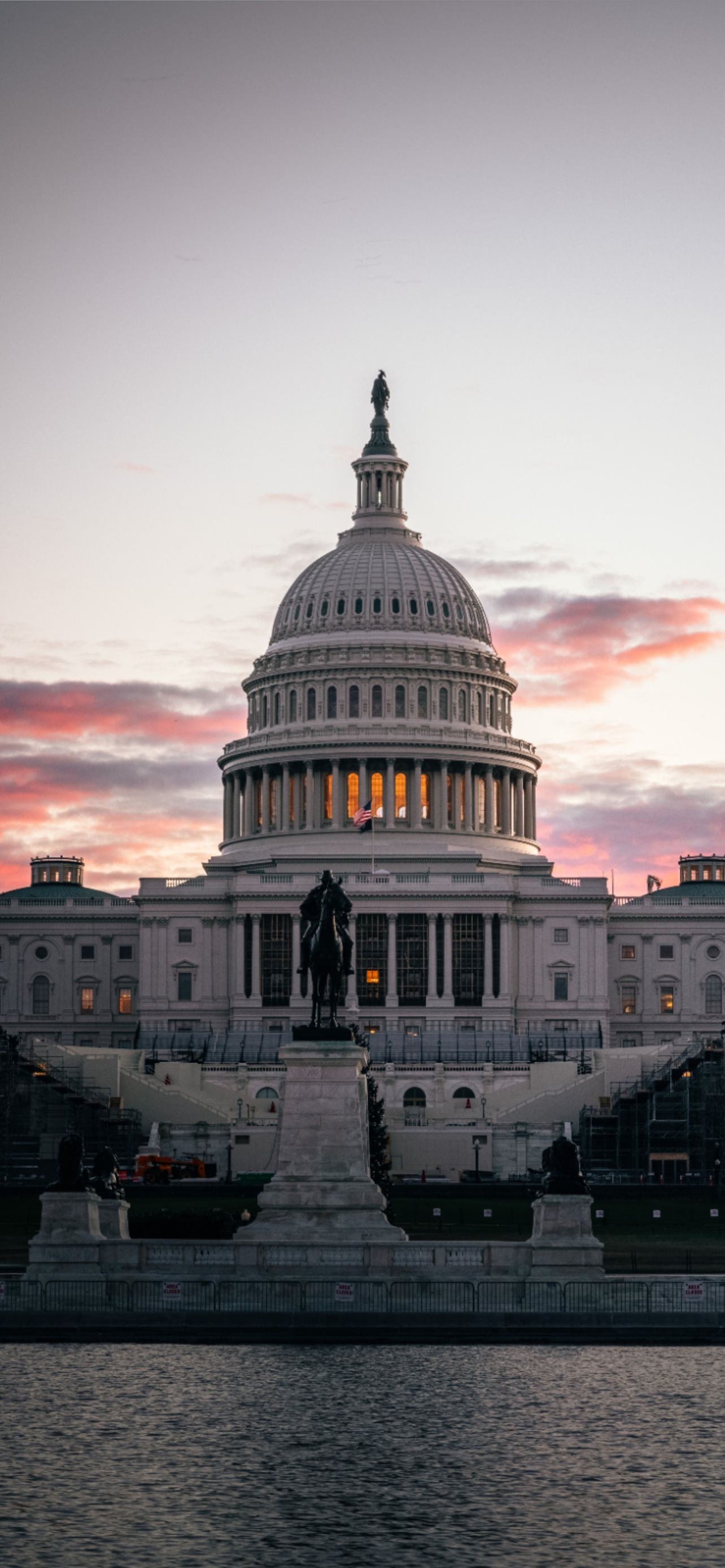 Washington, D.C., Captivating architecture, Must-visit city, Stunning views, 1290x2780 HD Phone