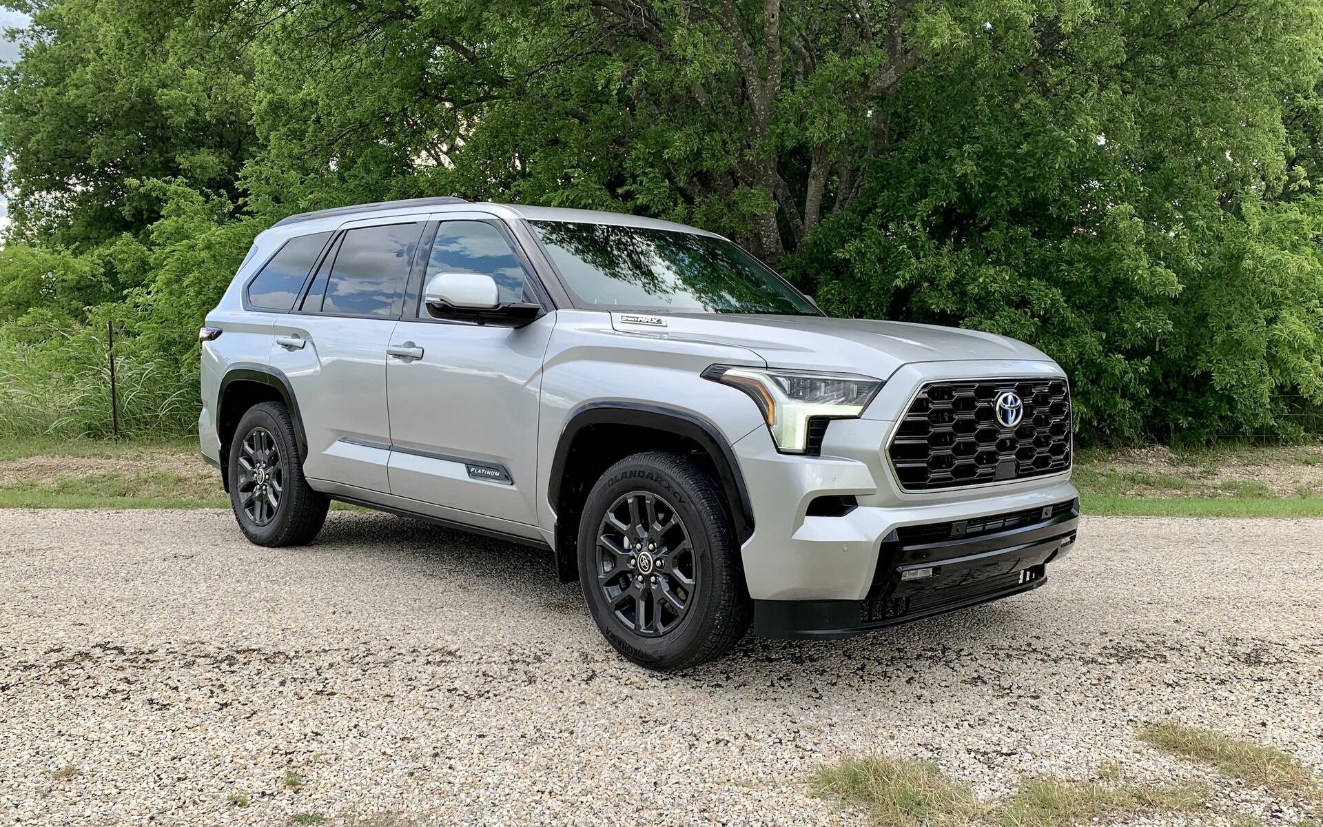 Toyota Sequoia, 2023 model, Forget the old V8, Embrace hybrid power, 1920x1200 HD Desktop