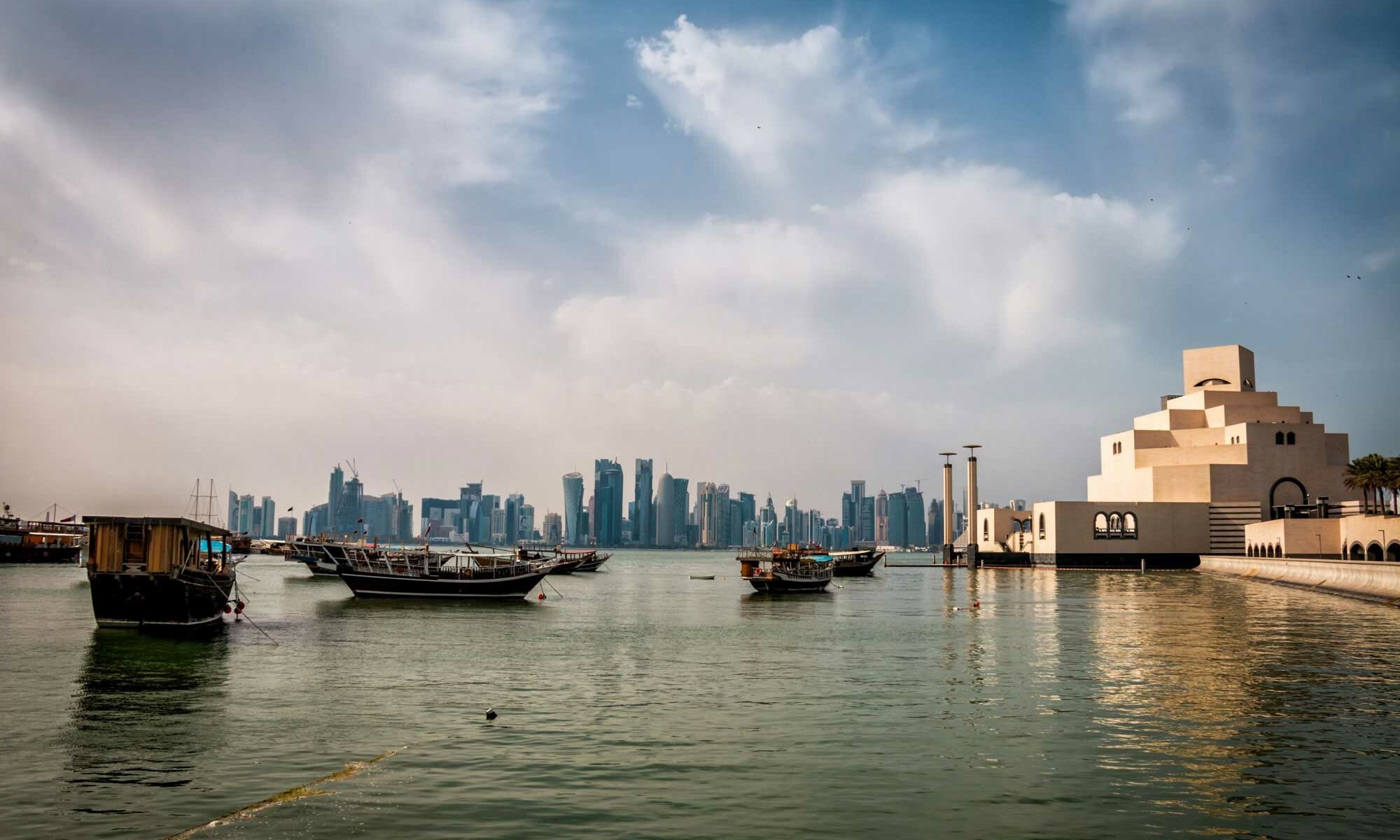 Doha, Qatar, Sharq Law, The Legal 500, 2000x1200 HD Desktop