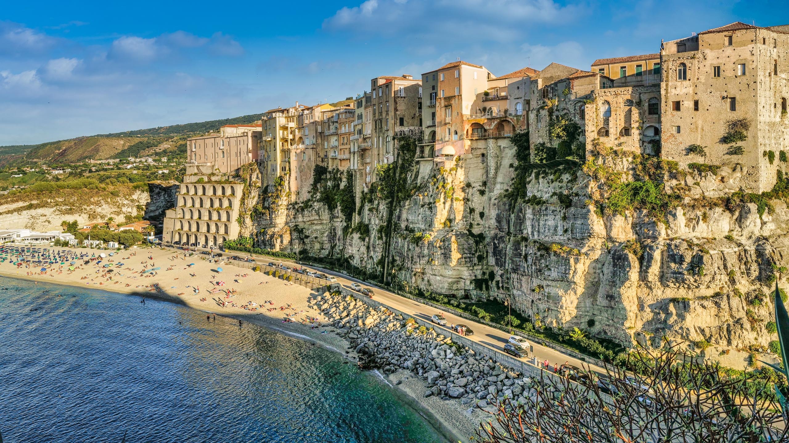 Marina Del Isola, Camperguru, Camping destination, Tropea, 2560x1440 HD Desktop