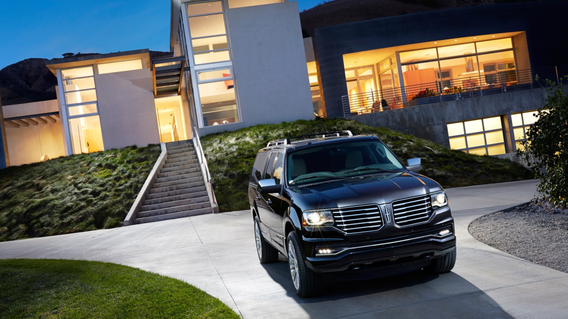 Lincoln Navigator, Iconic SUV, Cutting-edge design, Unrivaled performance, 1920x1080 Full HD Desktop