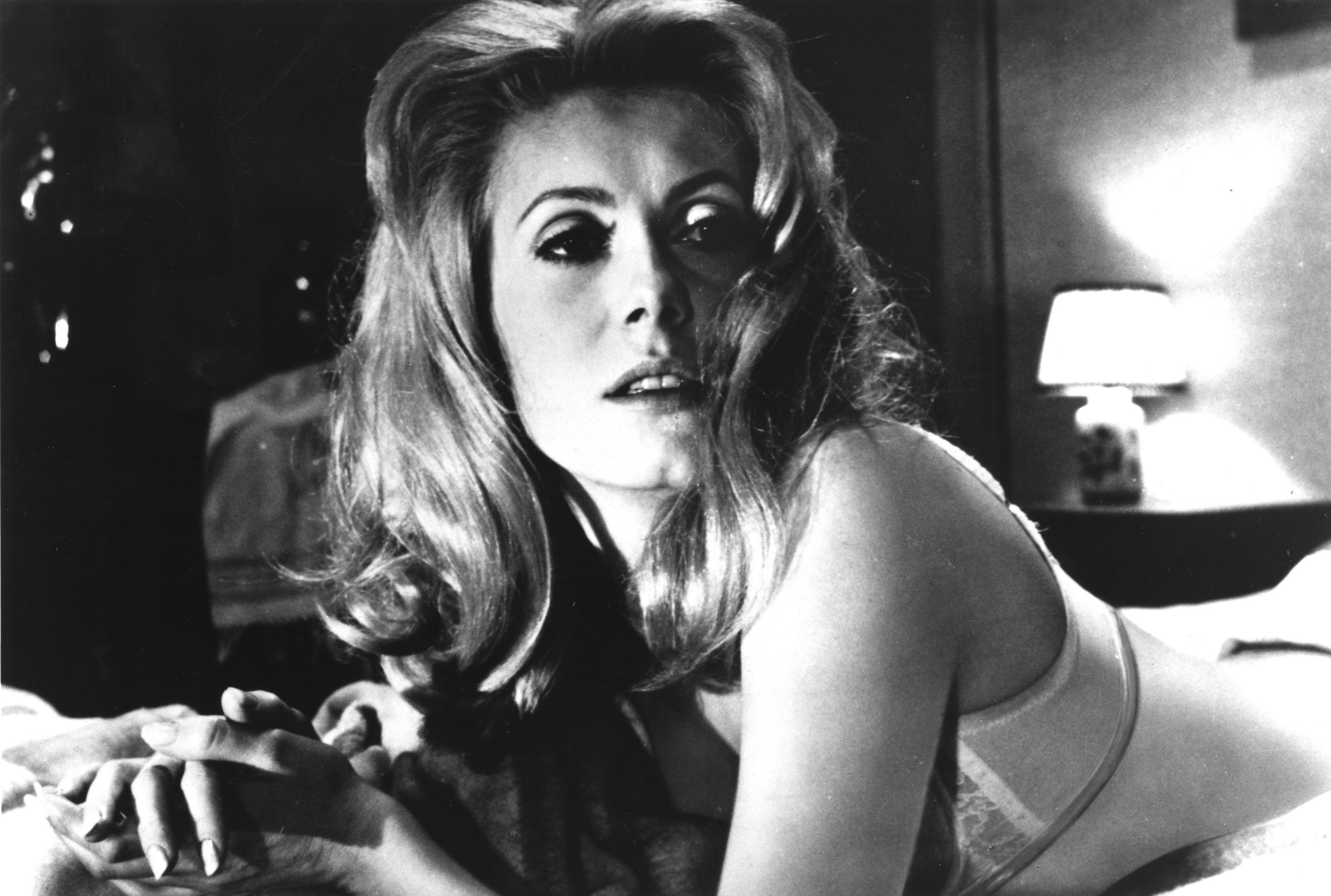 Catherine Deneuve, Gorgeous wallpapers, 2710x1830 HD Desktop