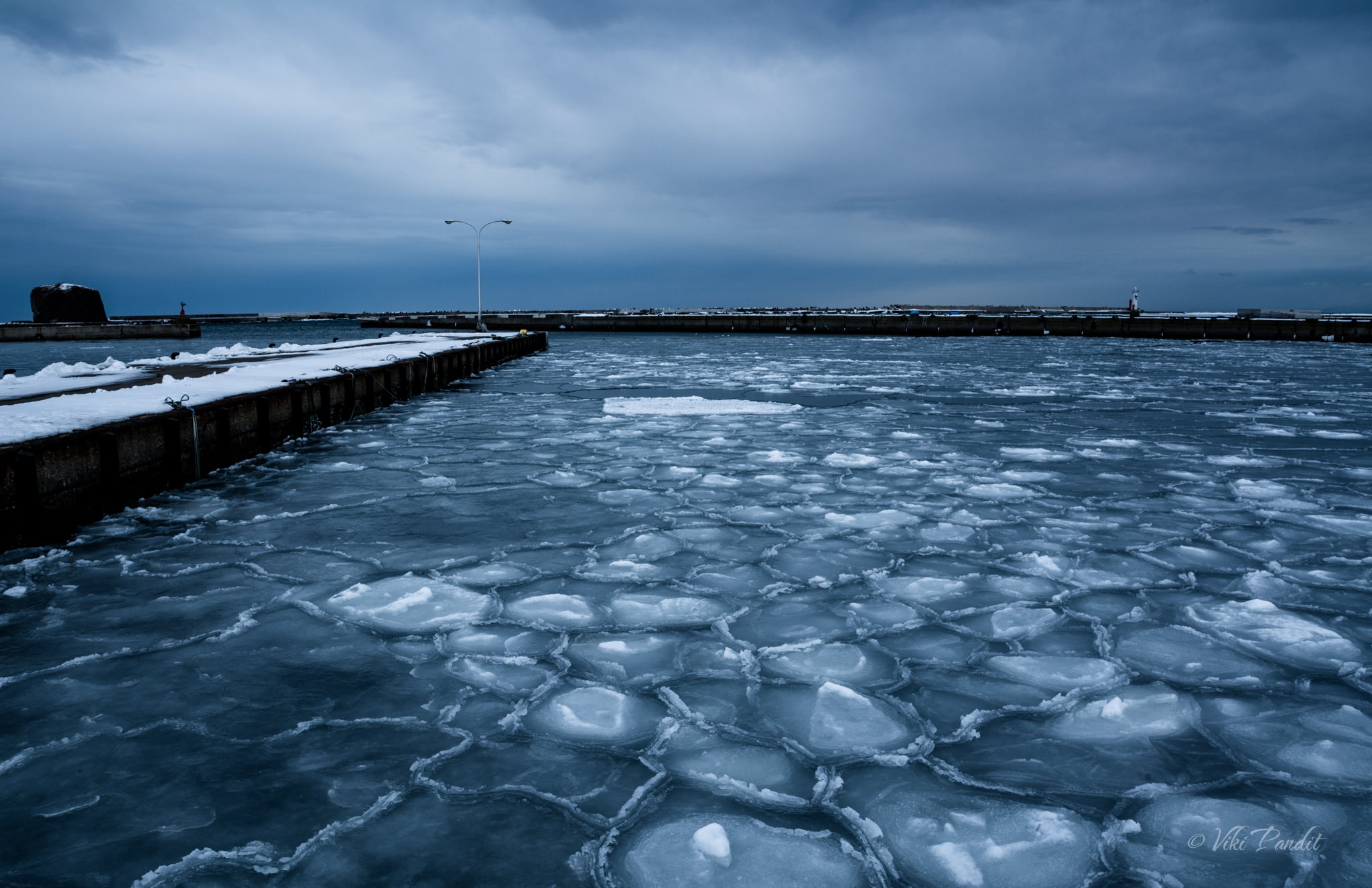 Okhotsk Sea, Cruising, Rare photos, Viki Pandit, 2050x1330 HD Desktop