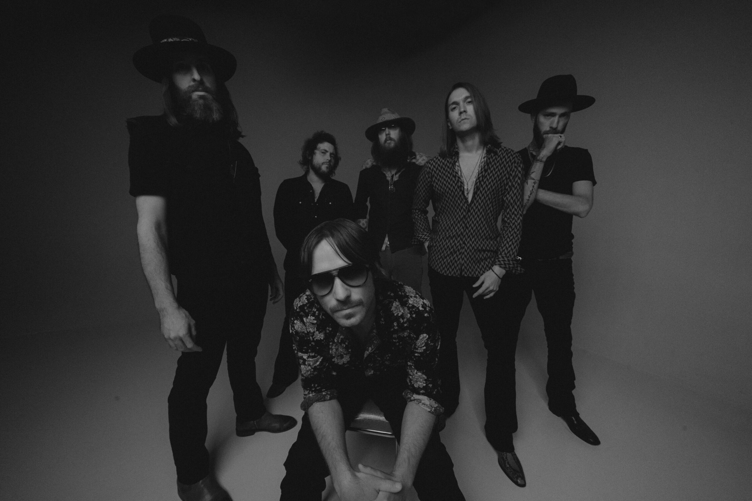 Whiskey Myers, Intriguing story, Rock music, The Viraler, 2560x1710 HD Desktop