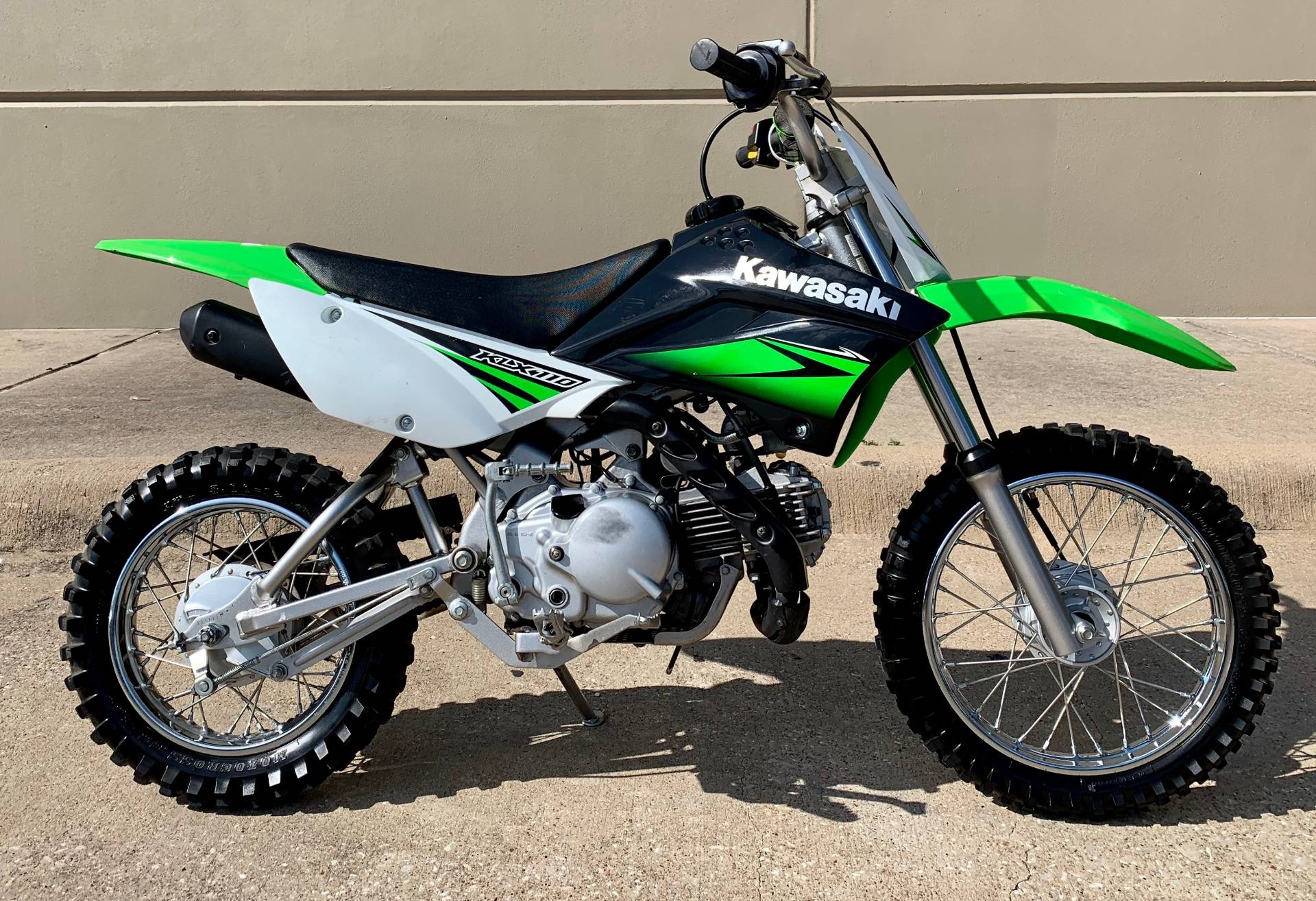 2010 Model, Kawasaki KLX110 Wallpaper, 1920x1320 HD Desktop