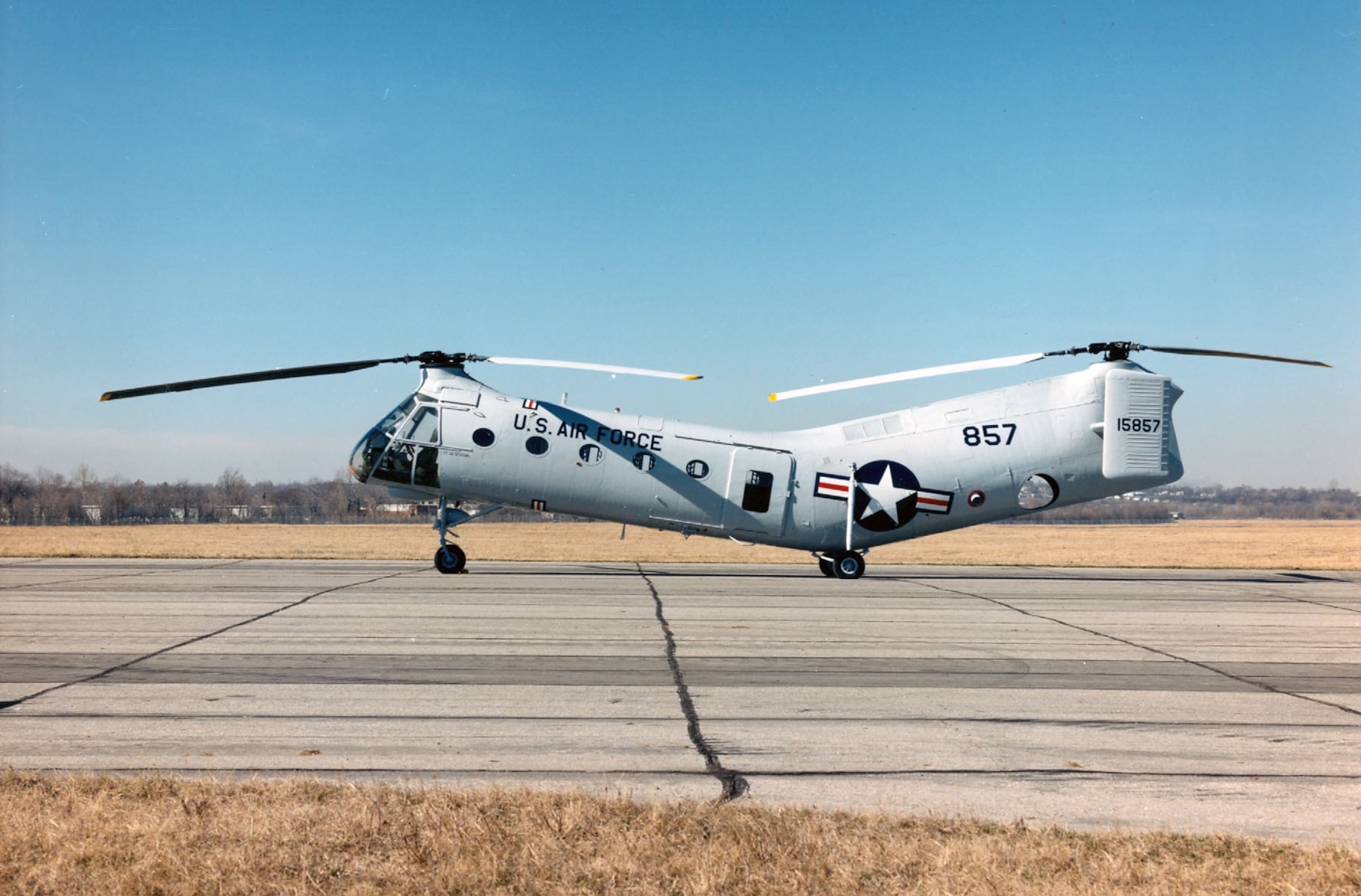 Vertol CH-21B Workhorse, National Museum of the United States Air Force, historical aircraft, display, 2000x1320 HD Desktop