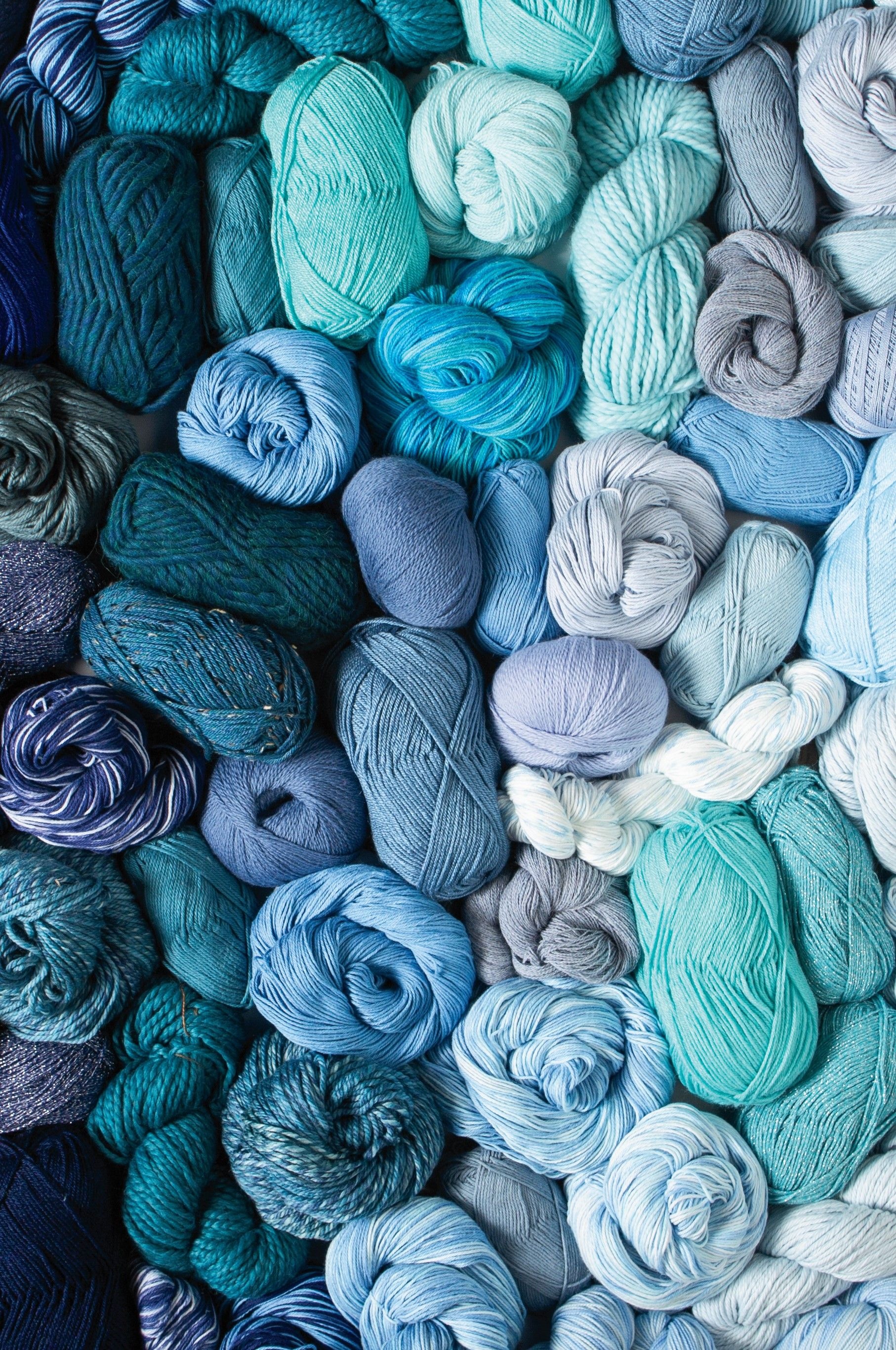 Blue yarn knit, Vibrant and flowing, Macrame patterns, Creative possibilities, 1820x2740 HD Phone