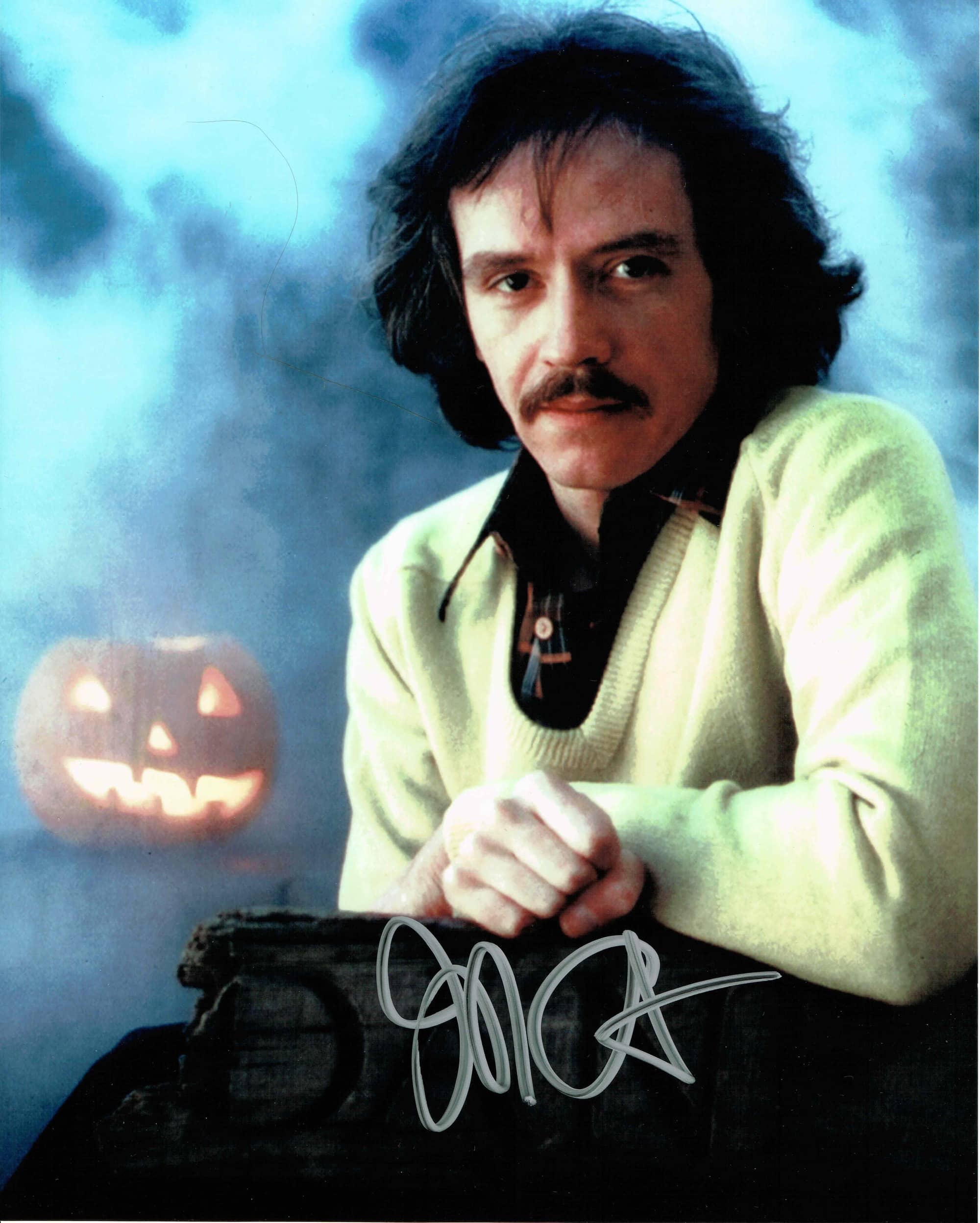 John Carpenter, Blue-collar cinema, Important cinema club episode, Filmmaker analysis, 2000x2500 HD Phone