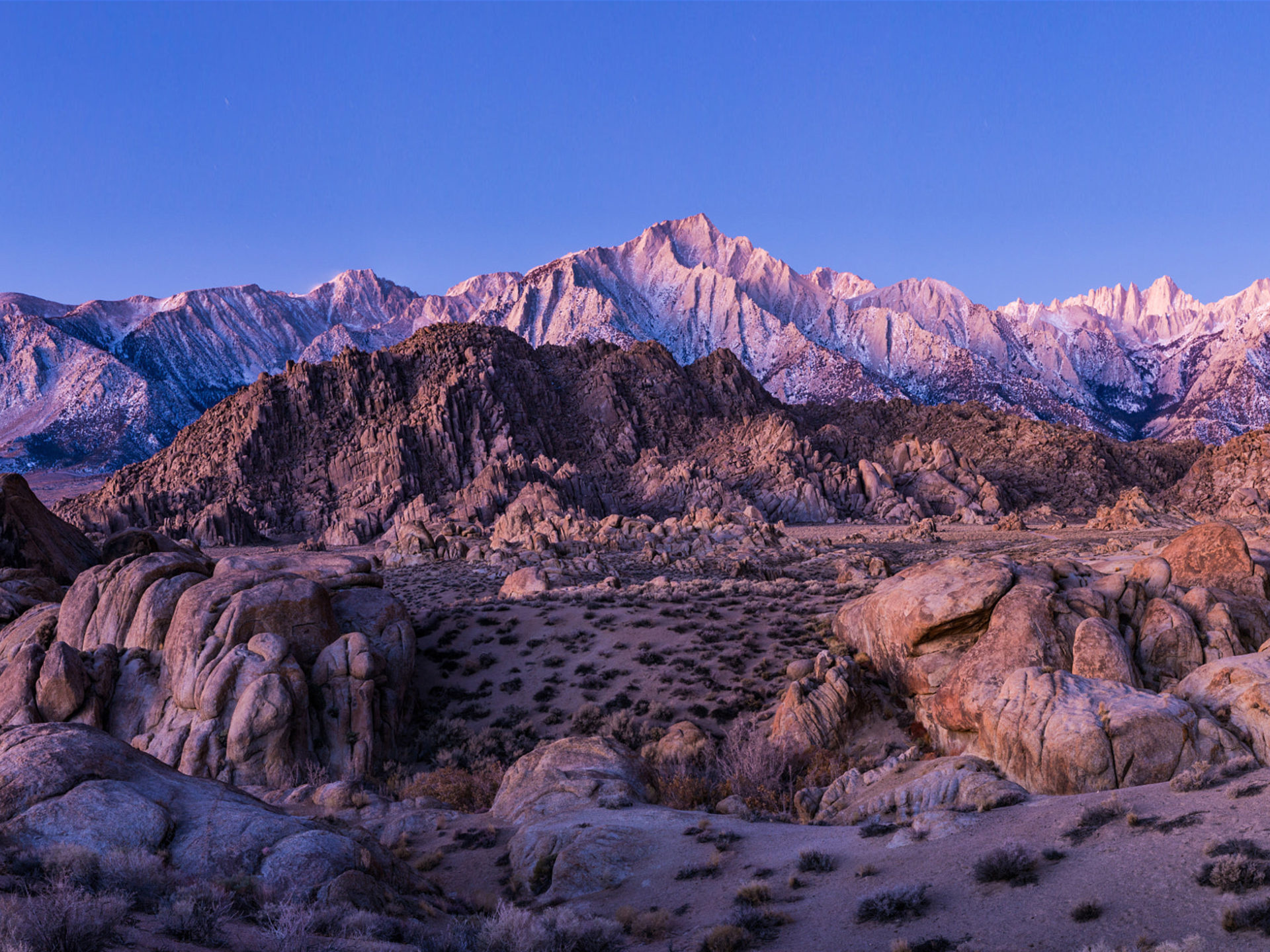 Alabama Hills, Sierra Nevada, Winter wonderland, California's charm, 1920x1440 HD Desktop