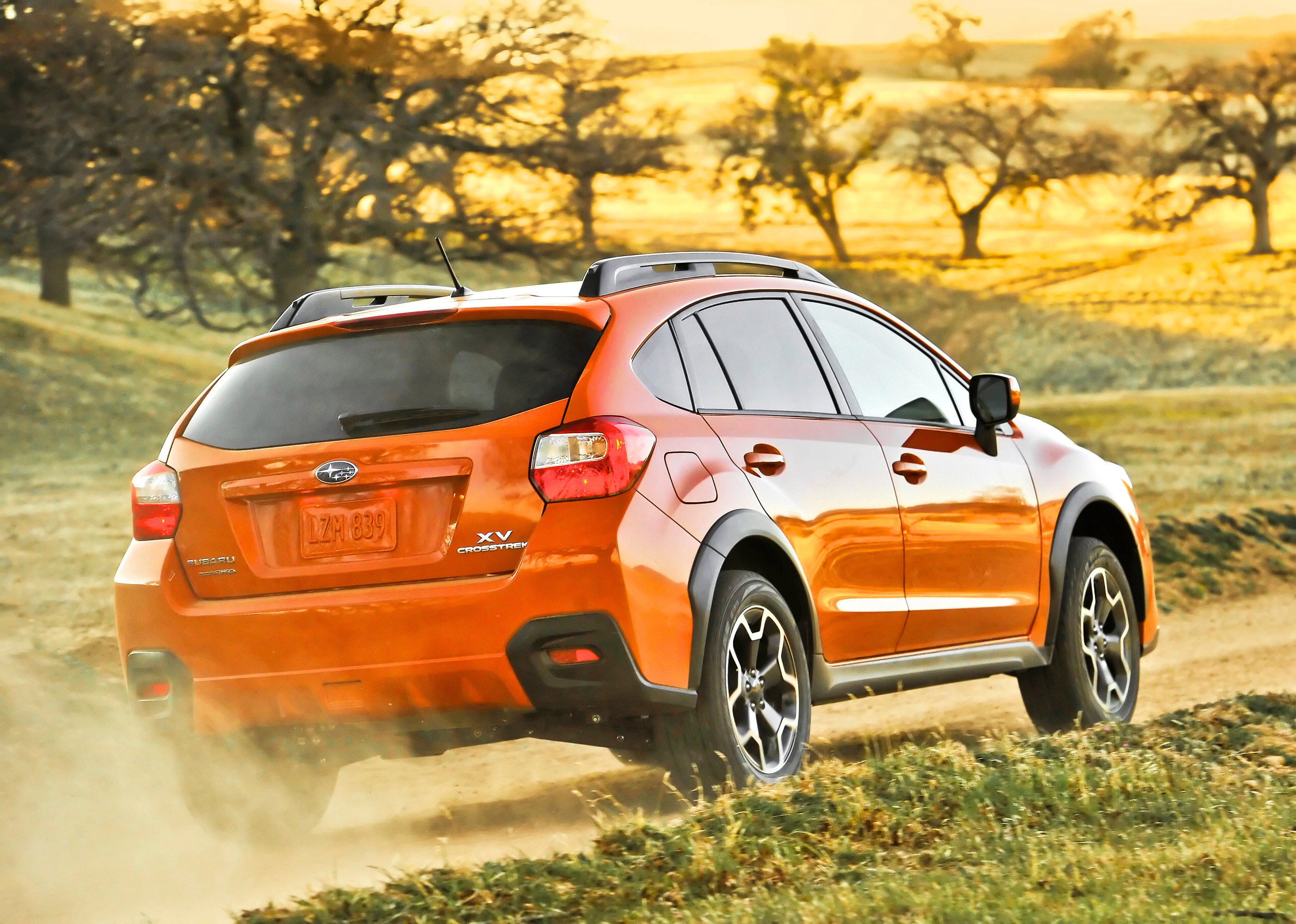 Subaru Crosstrek 2013, HD picture, Compact SUV, Outdoor adventure, 2810x2000 HD Desktop