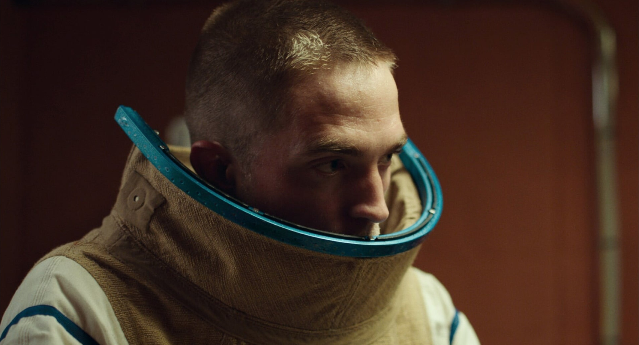 High Life movie, Breathtaking imagery, Sci-fi thriller, Mind-bending visuals, 2140x1160 HD Desktop