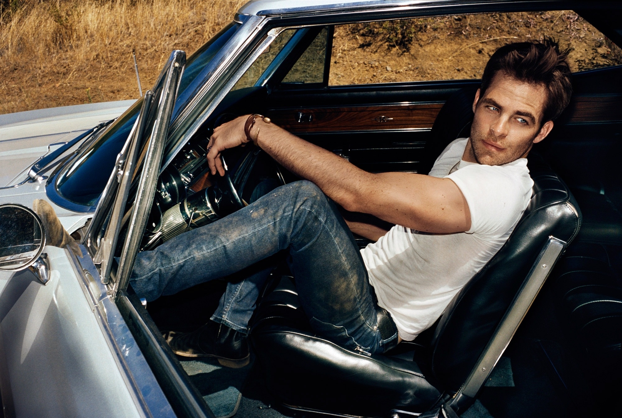 Chris Pine, HD wallpaper, Background image, 2000x1350 HD Desktop