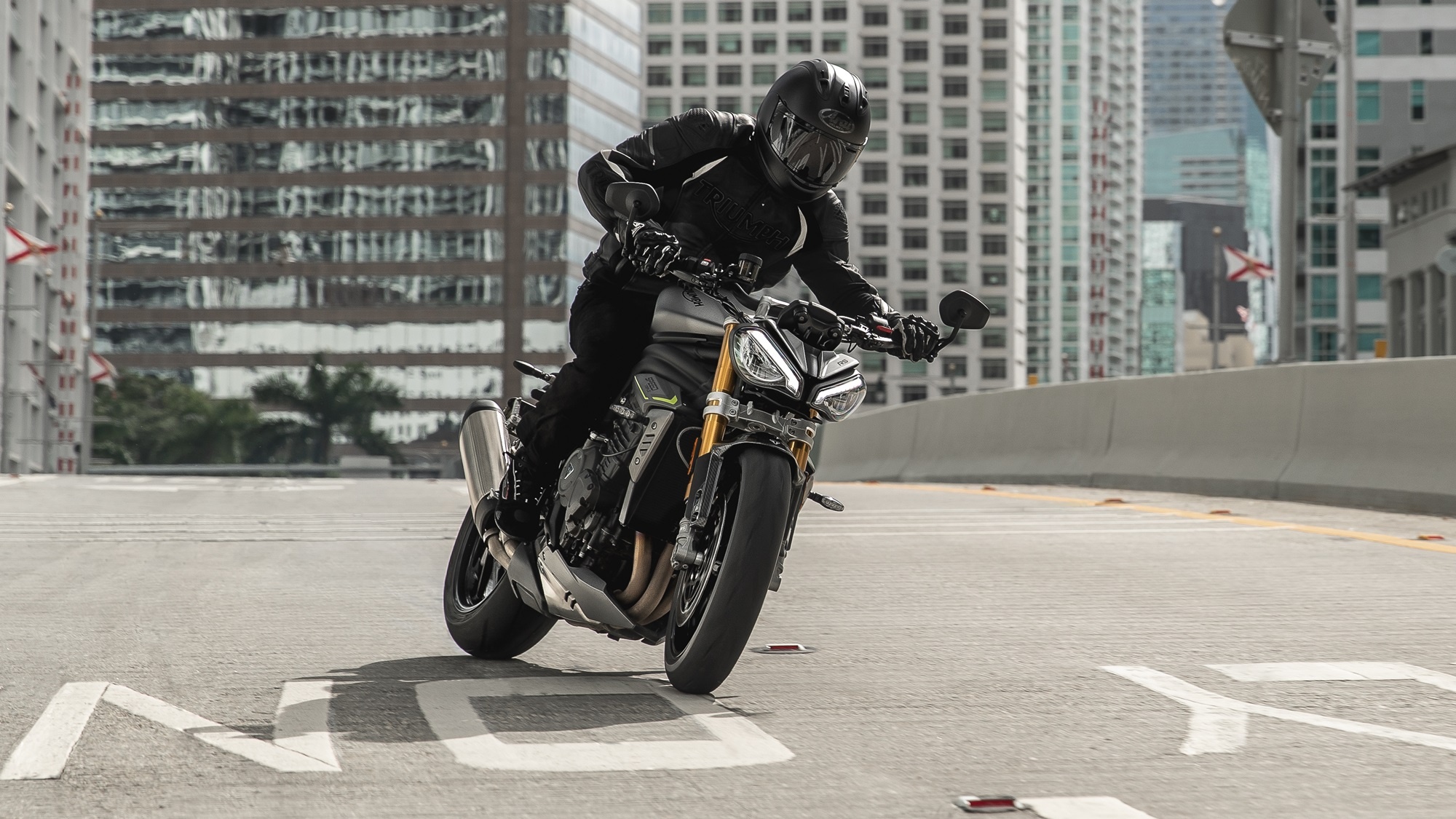 Triumph Speed Triple, All-new Speed Triple RS, Iamabiker feature, Motorcycle revelation, 2000x1130 HD Desktop