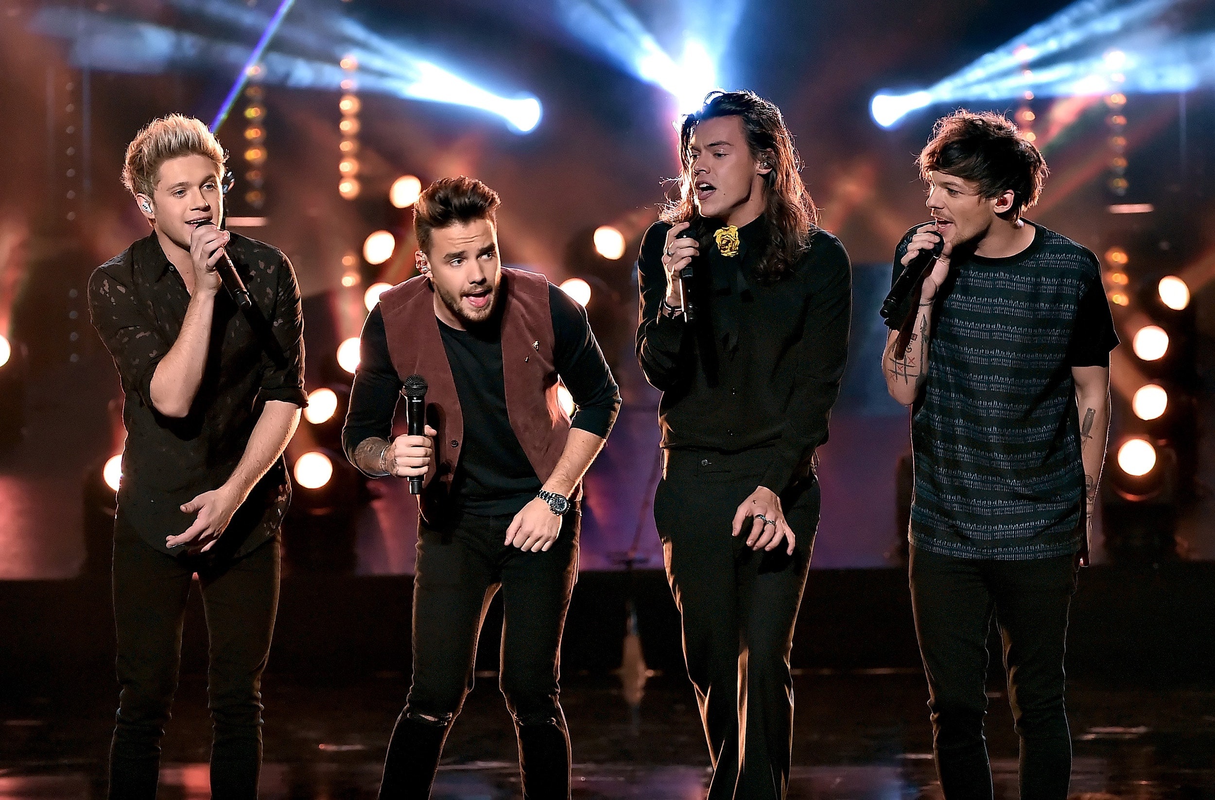 One Direction members, iHeartRadio nomination, Solo breakout, Teen Vogue, 2500x1650 HD Desktop