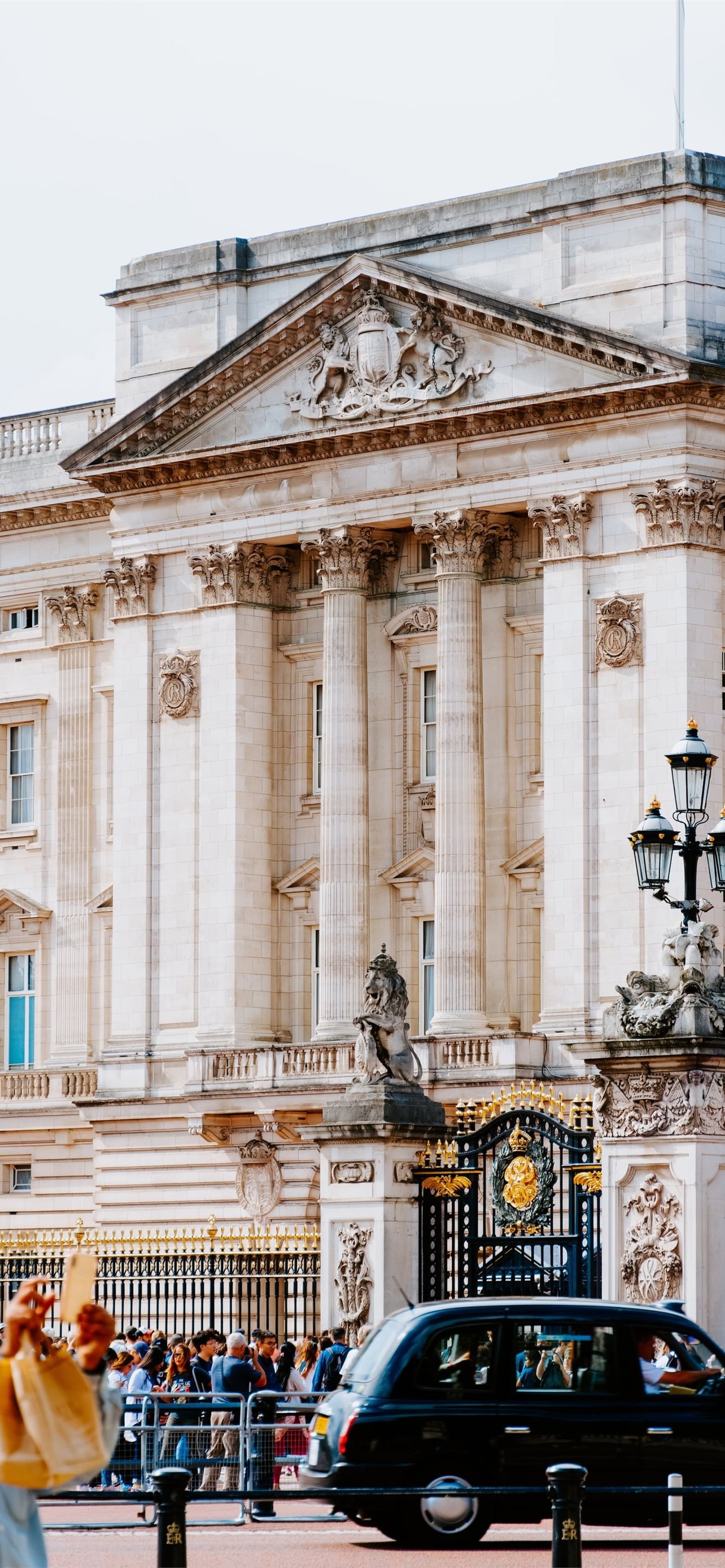 Buckingham Palace, iPhone wallpapers, Free download, British heritage, 1290x2780 HD Phone