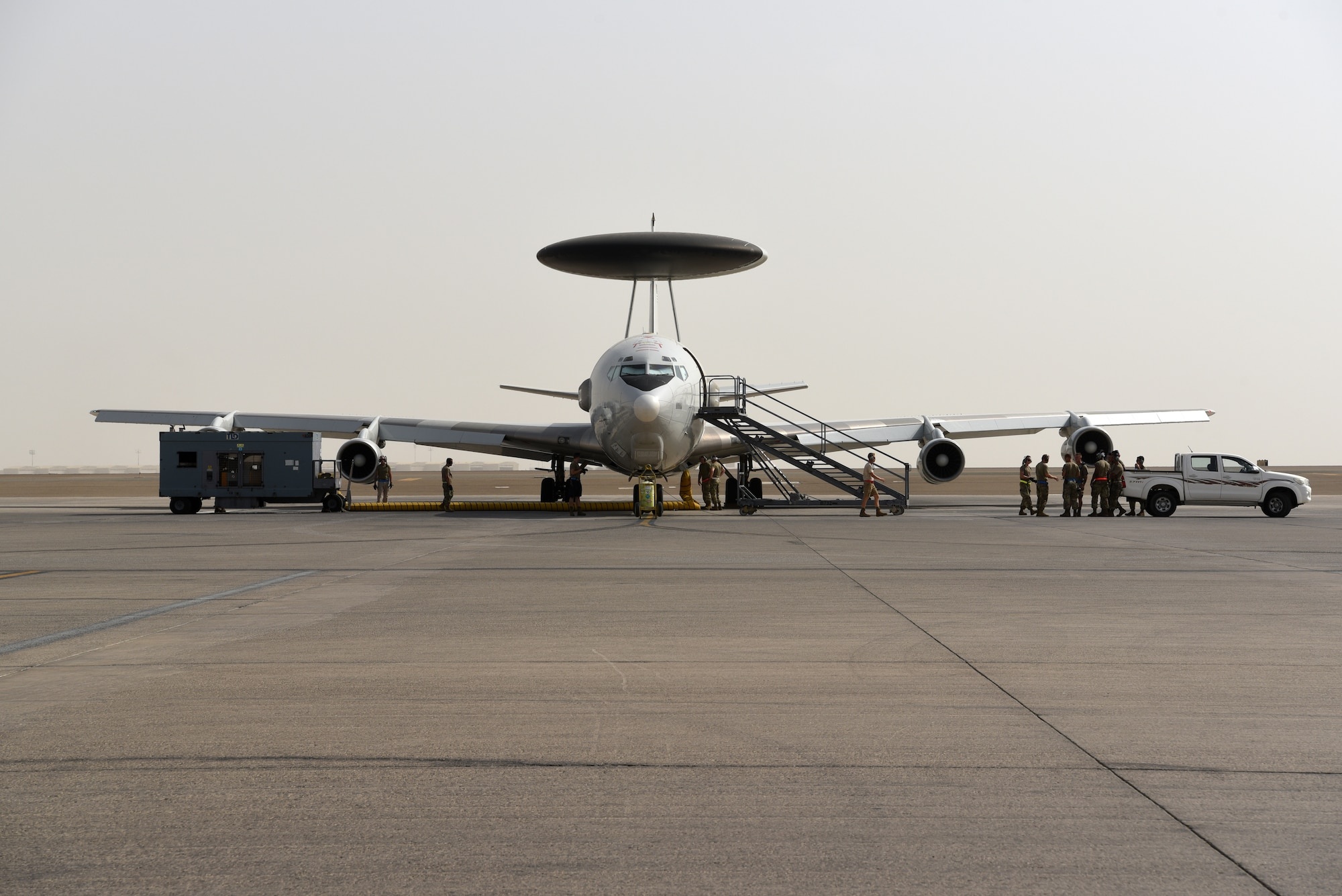 Boeing E-3, 380th aew, AWACS provide, Combatant commanders, 2000x1340 HD Desktop