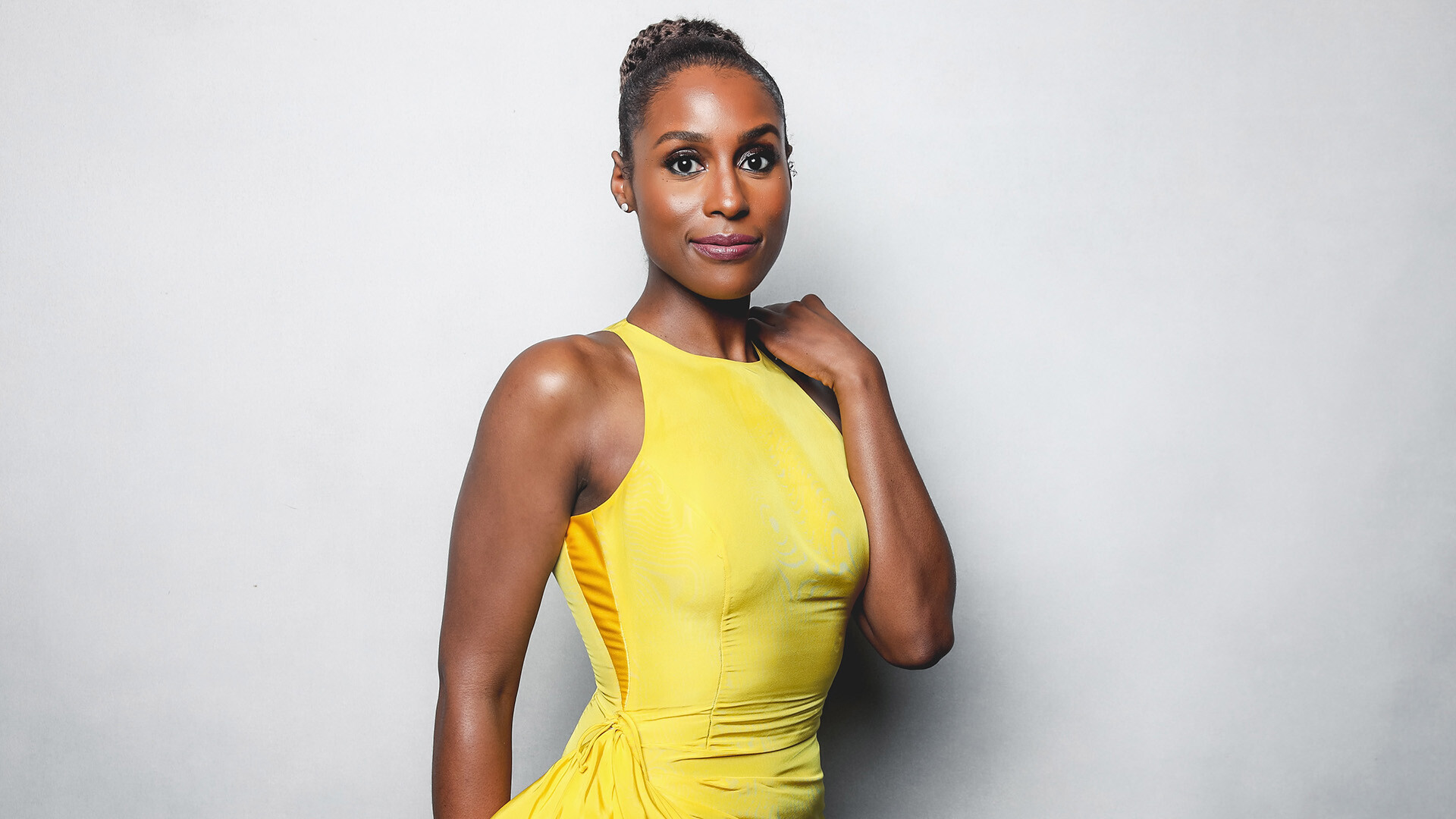 Issa Rae, Paparazzi racist mistake, 1920x1080 Full HD Desktop