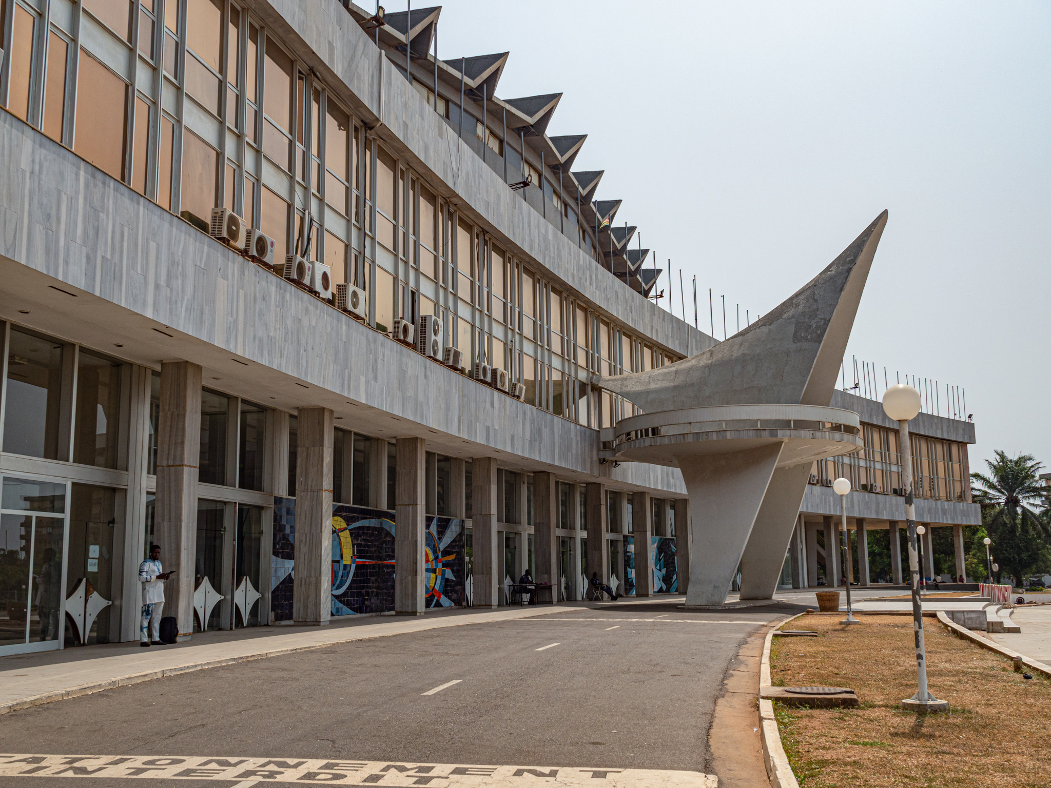 Lome, Togo's capital, LOM State Magazine, Travel inspiration, 2050x1540 HD Desktop