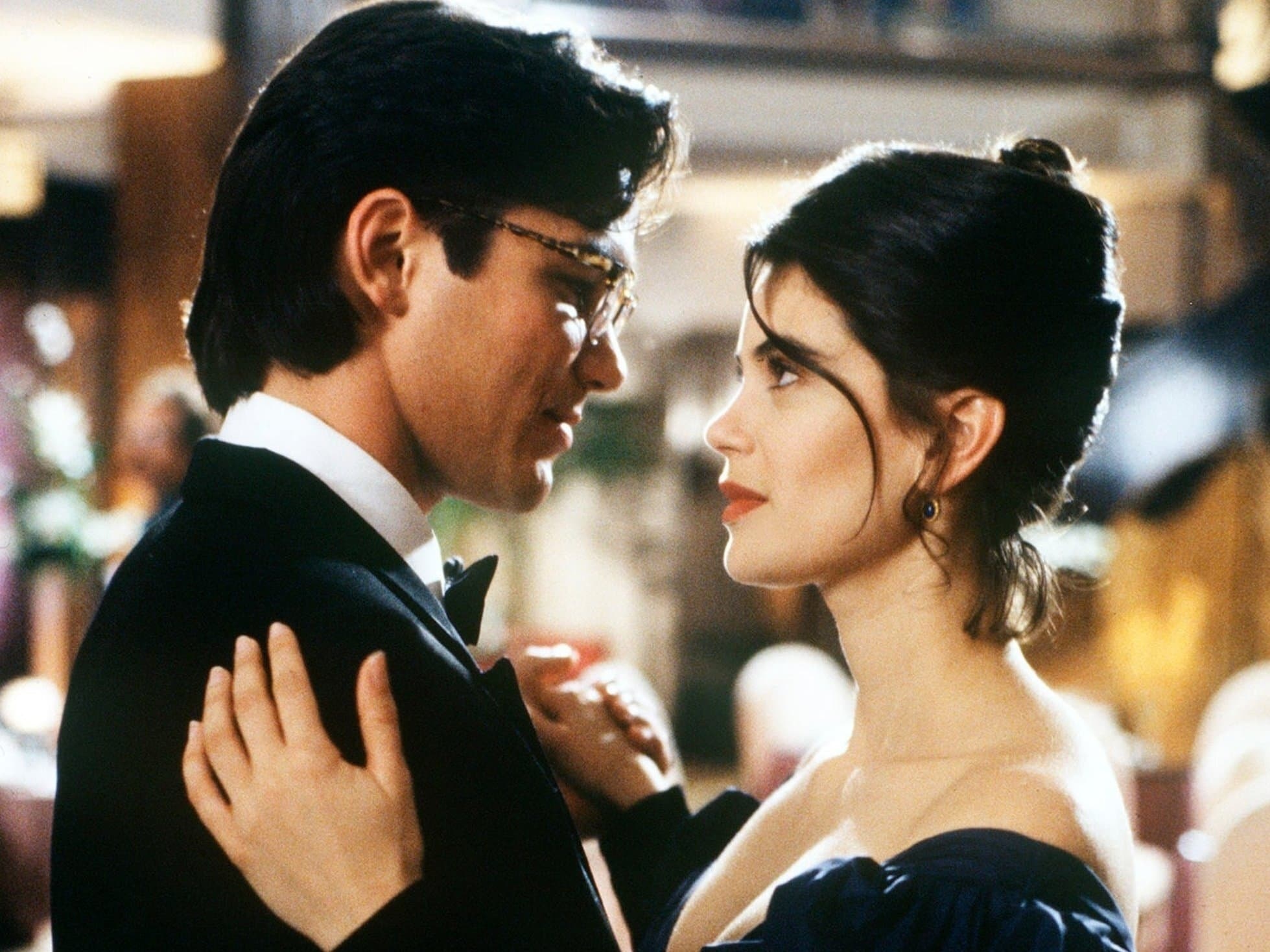 Lois and Clark, Superman adventure, New TV series, Online streaming, 1960x1470 HD Desktop