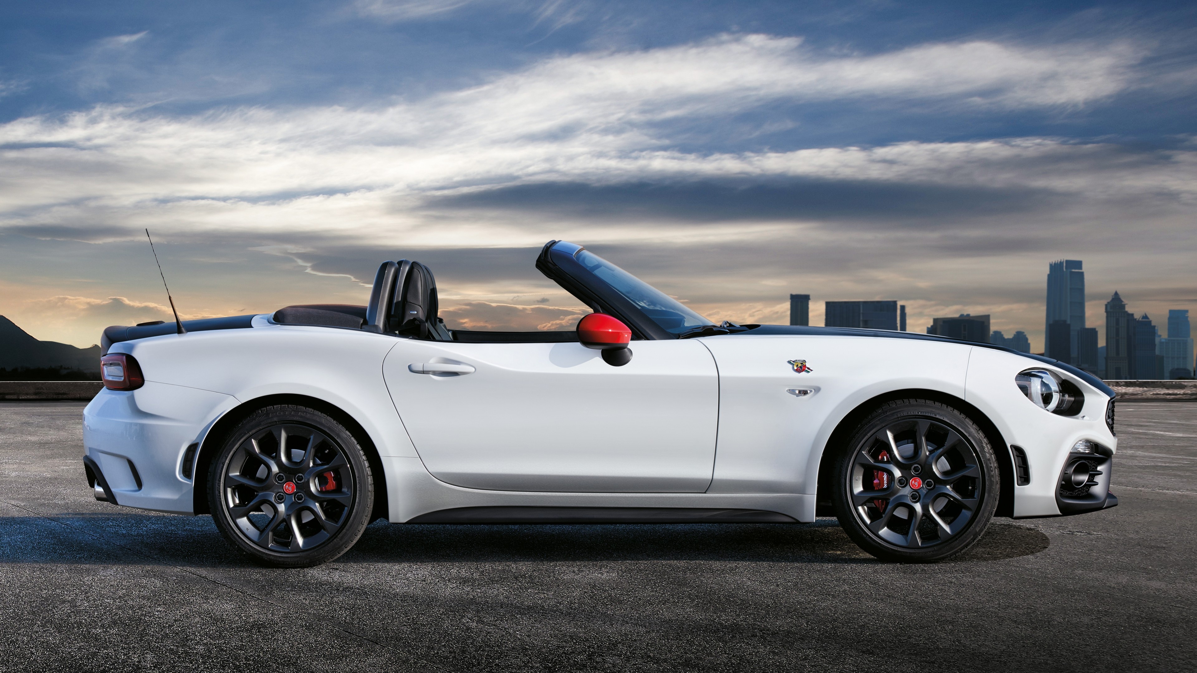Fiat 124 Spider, Geneva Auto Show, Roadster allure, Cars and bikes, 3840x2160 4K Desktop