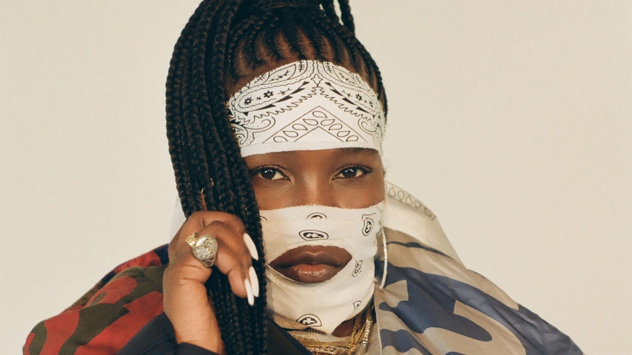 Leikeli47, Sony Music Entertainment France, 2050x1160 HD Desktop
