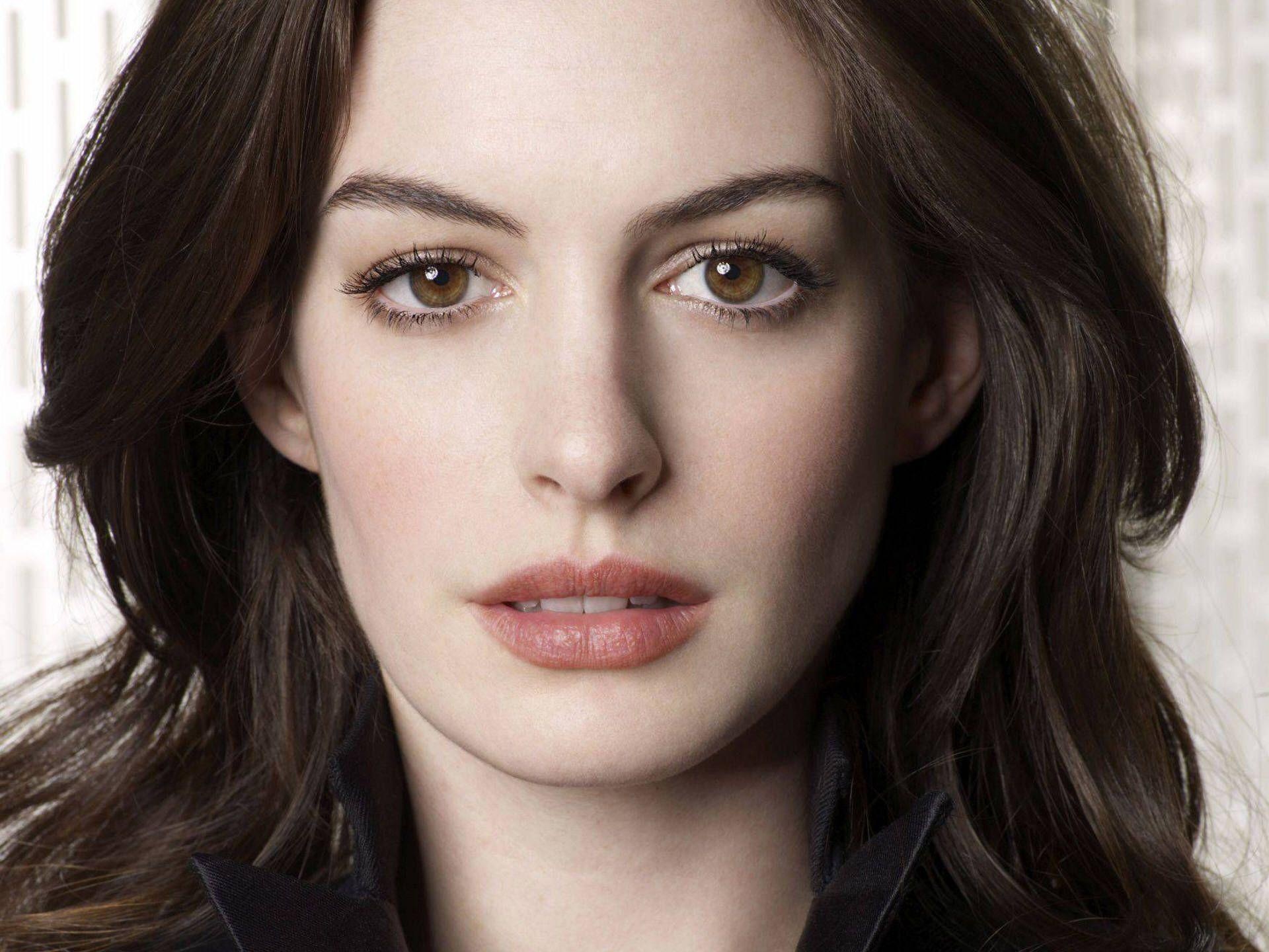 Anne Hathaway, Wallpapers, 1920x1440 HD Desktop