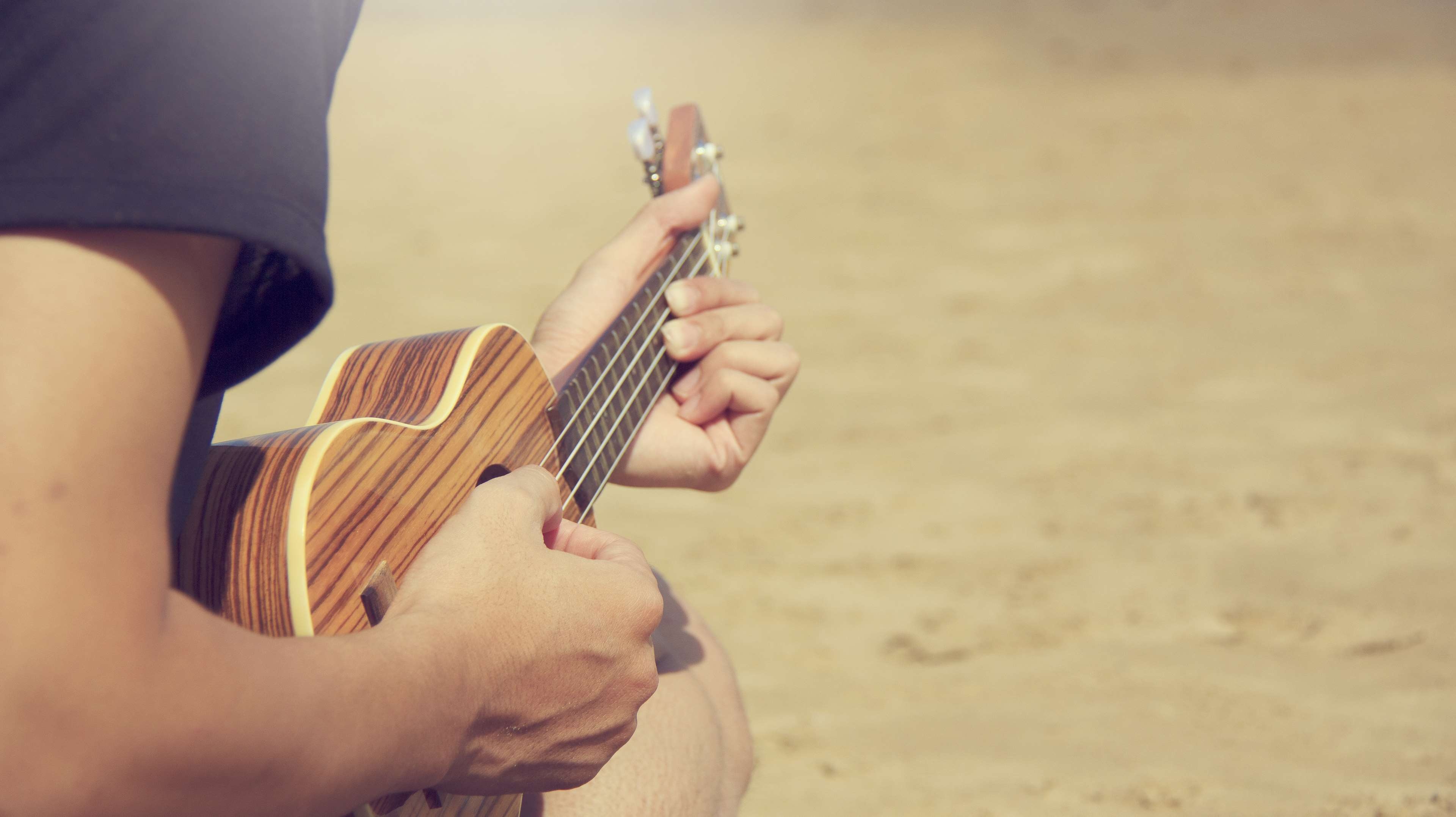 Aesthetic ukulele bliss, Bookish inspiration, Desktop serenade, Creative wallpaper, 3840x2160 HD Desktop