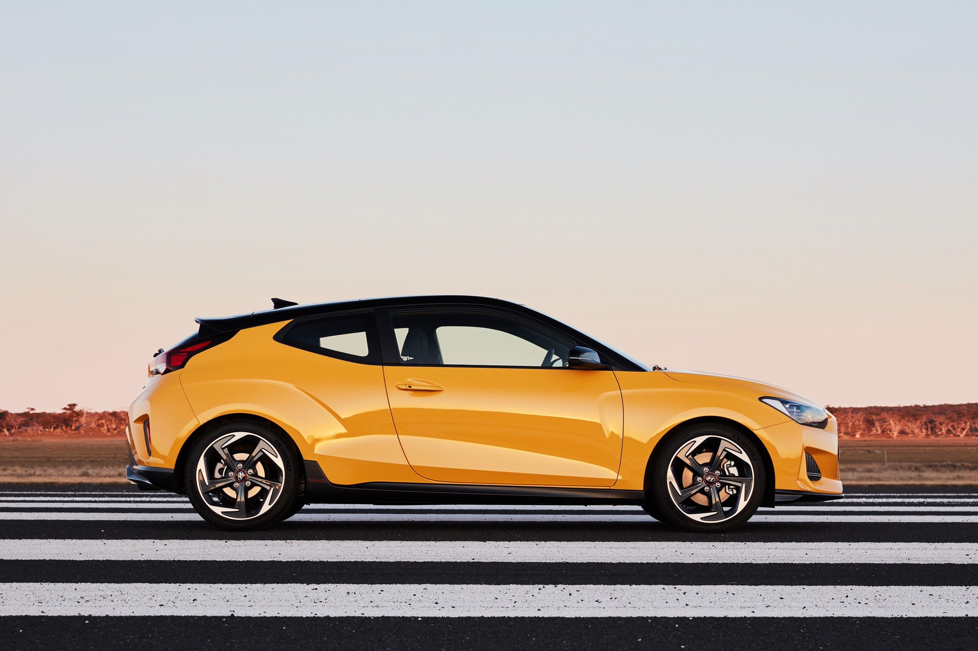 Hyundai Veloster, 2020 hyundai veloster, turbo premium reviewed, gay car, 3200x2140 HD Desktop